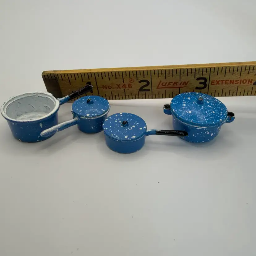 🔔 Miniature Metal Speckled Cook Set