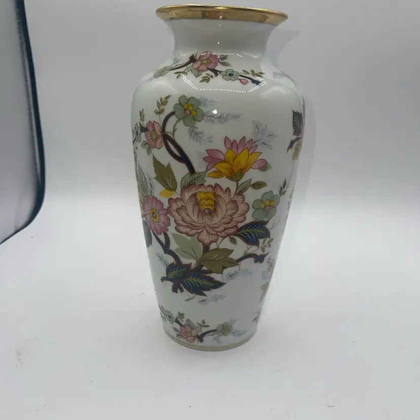 11-Royal Porzellan Bavaria KPM Germany Floral Vase Gold Trim Handarbeit 9”