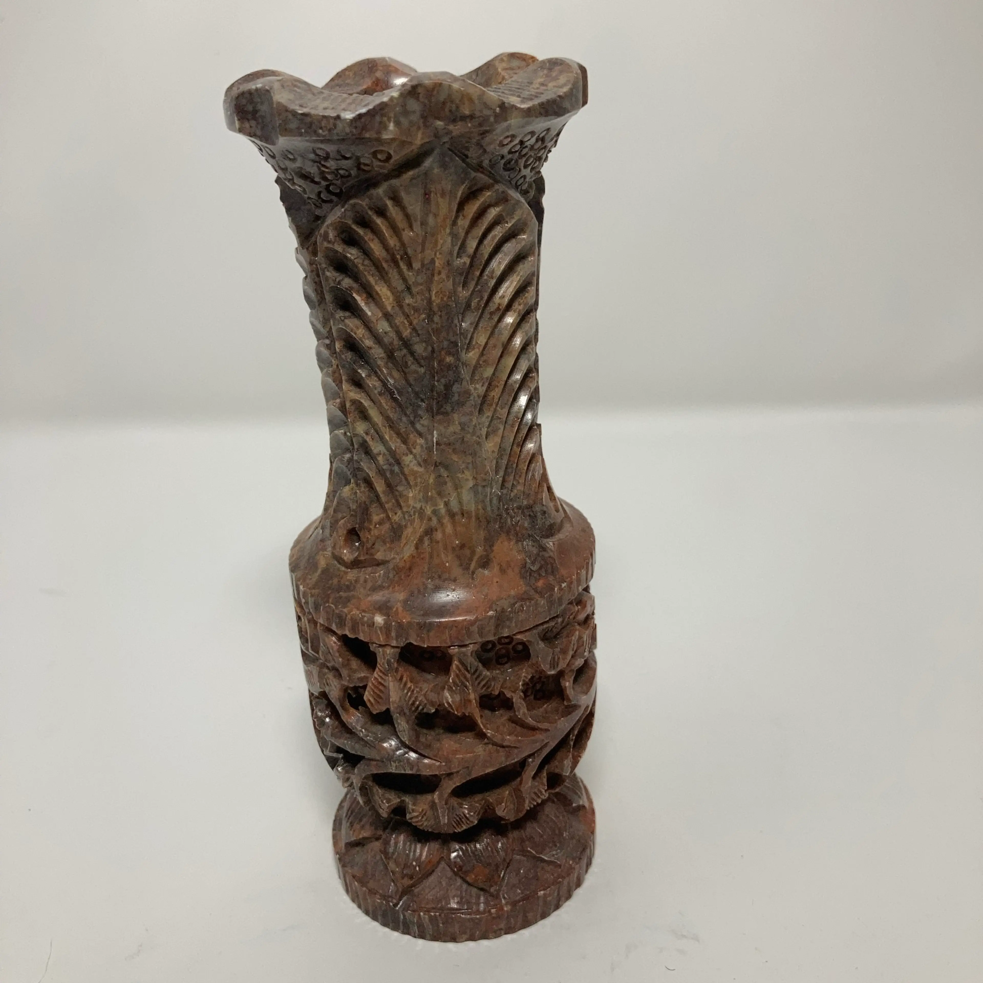 Image 2 of 20