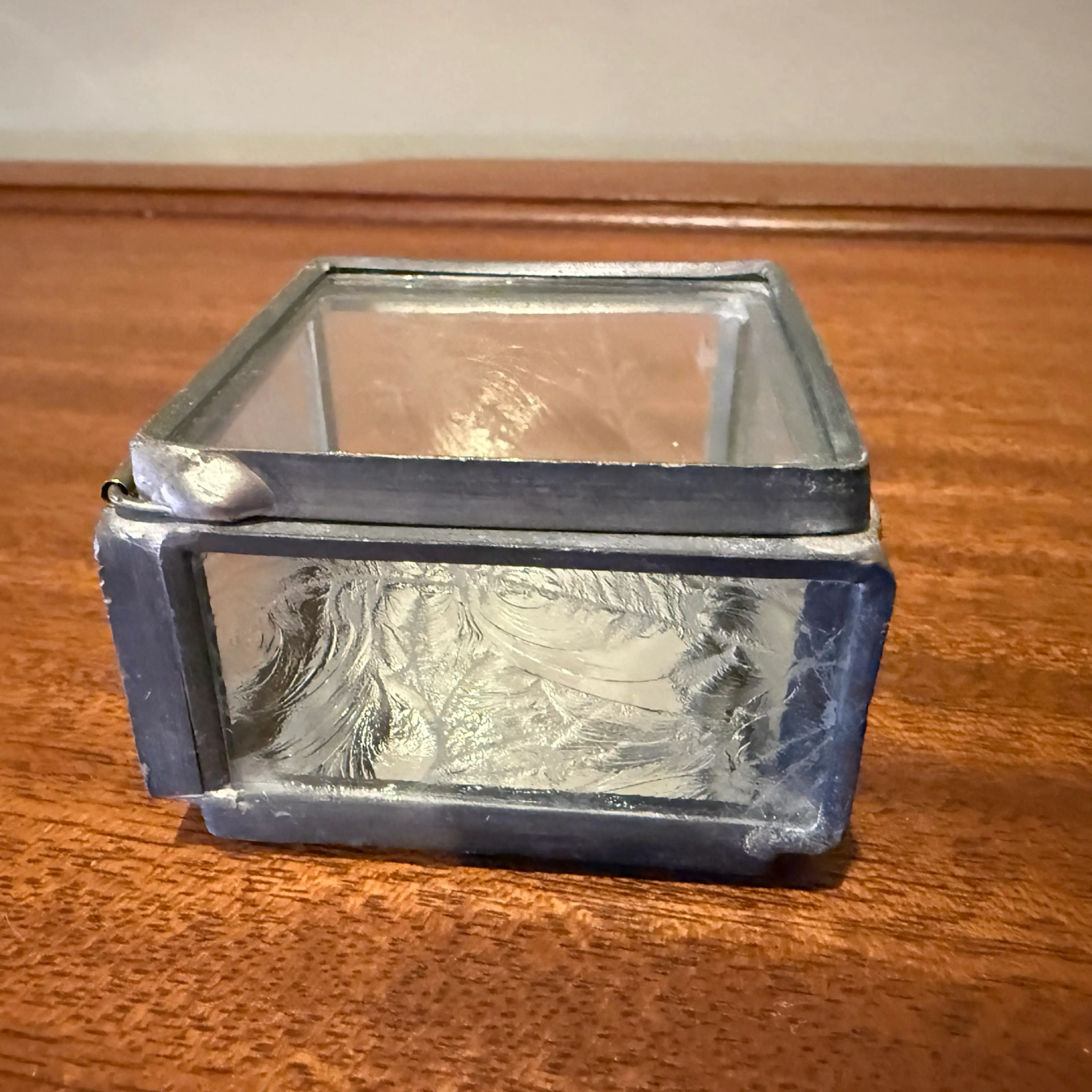 Image 4 of 5