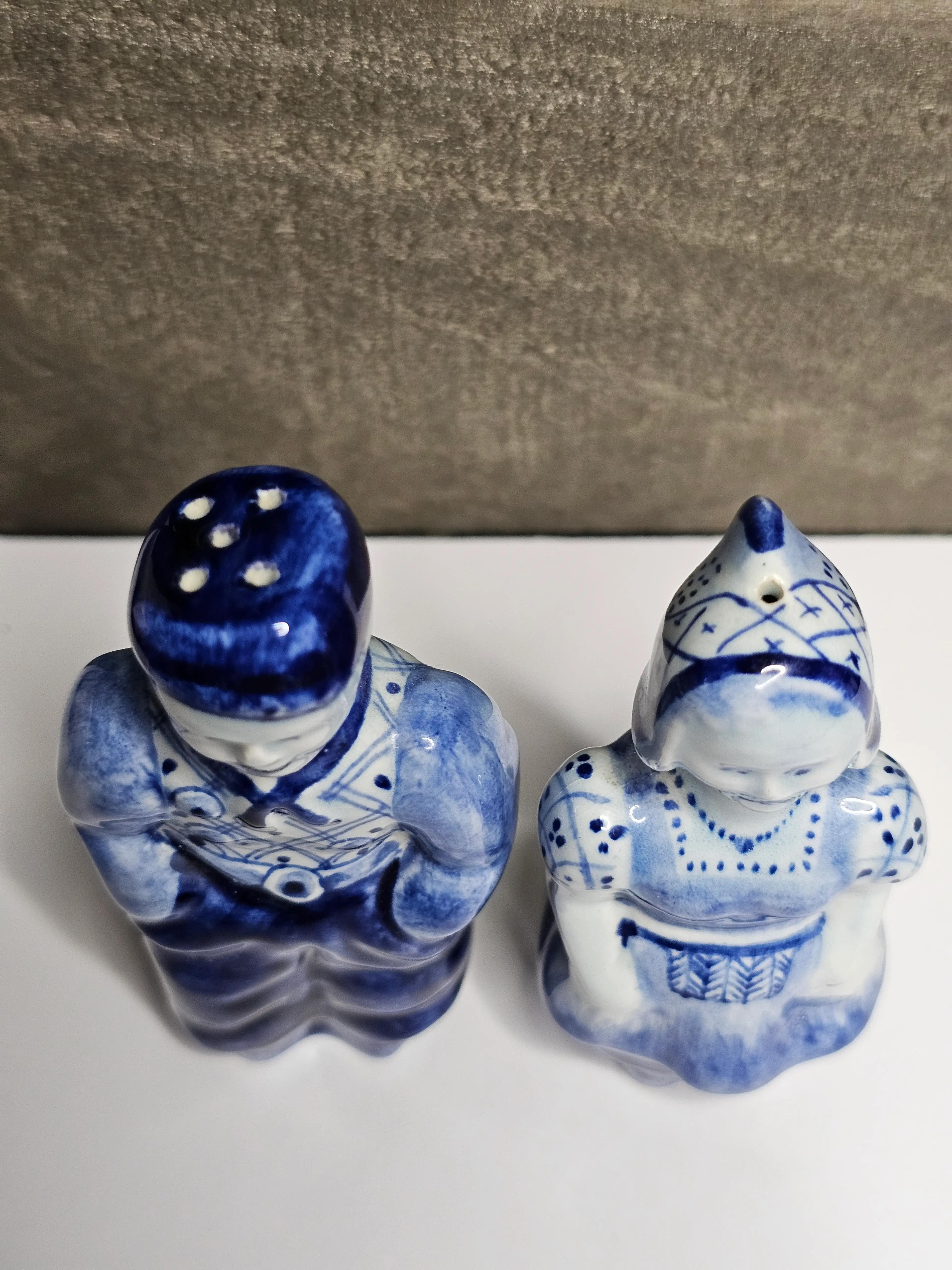 Image 3 of 6