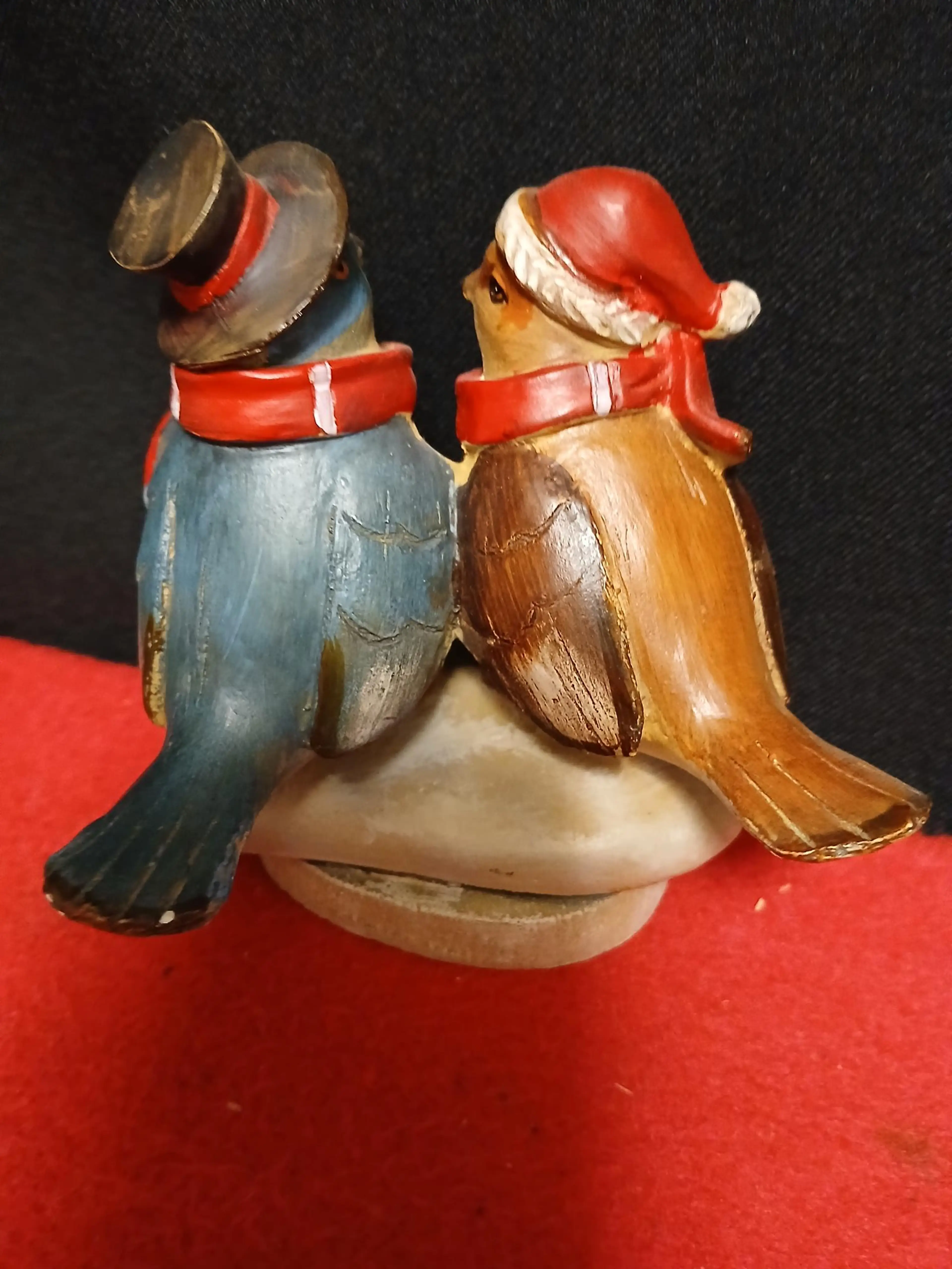 Image 2 of 9