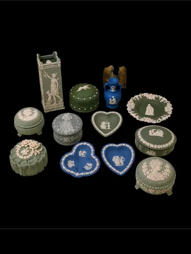 Vintage Cameos, Cherubs & Classical Treasures