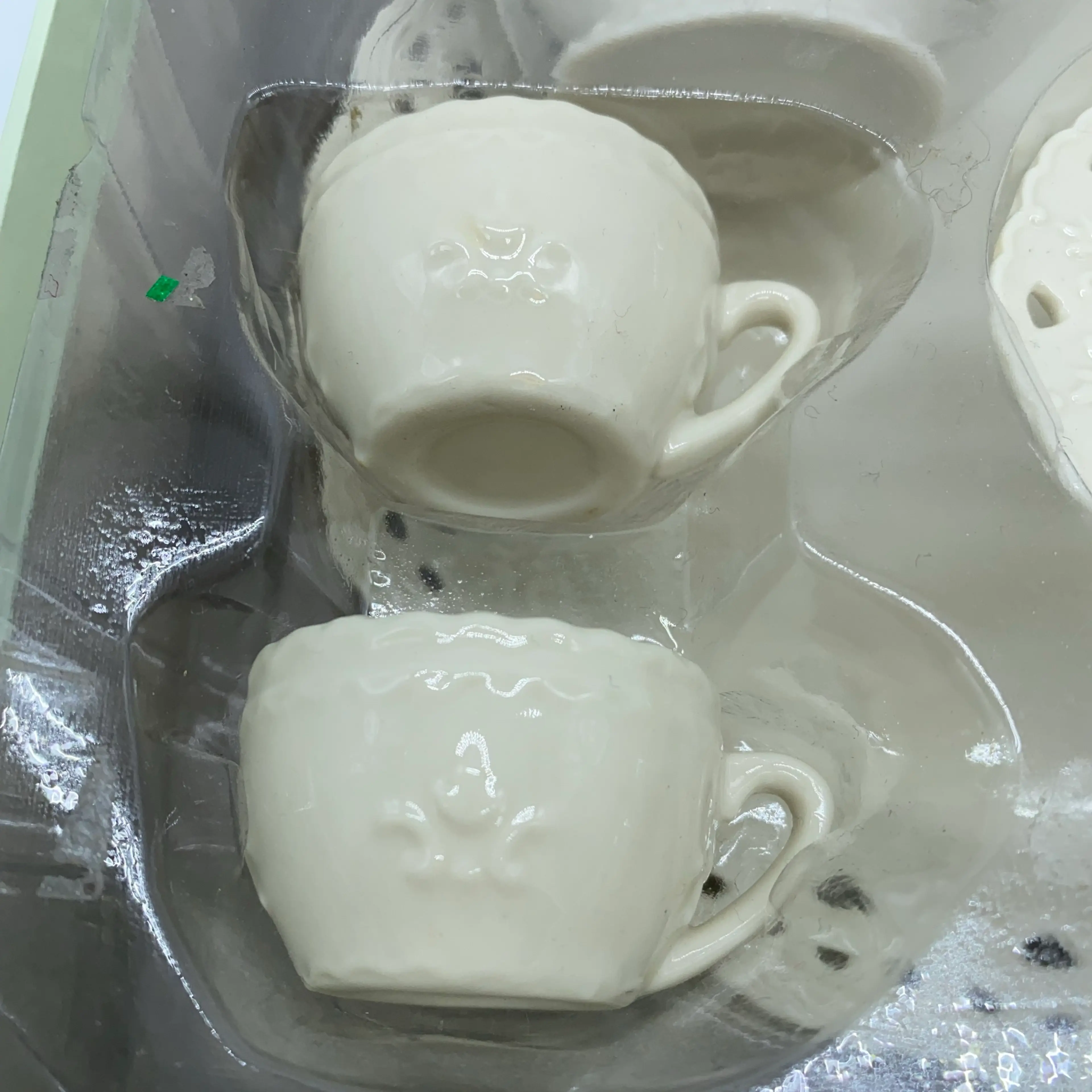 Image 4 of 6