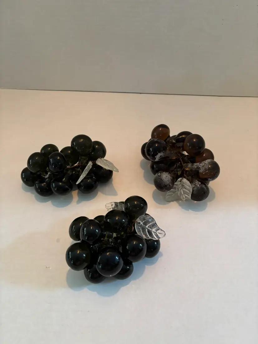 Vintage MCM Set of 3 Glass Grape Clusters Dark Green/ Black w/Plastic Leaves