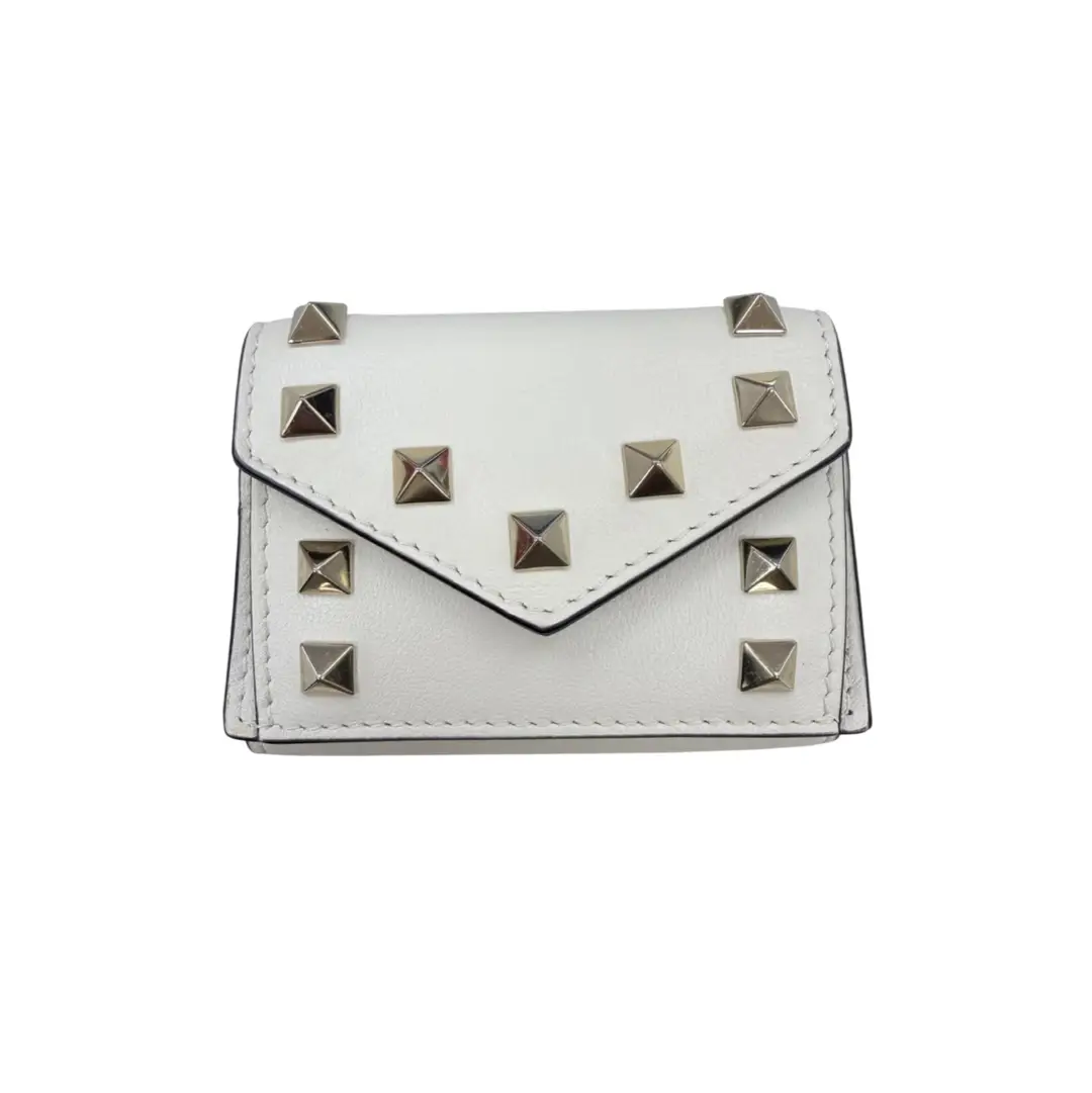 Valentino Garavani Rockstud Small Tri-fold Wallet