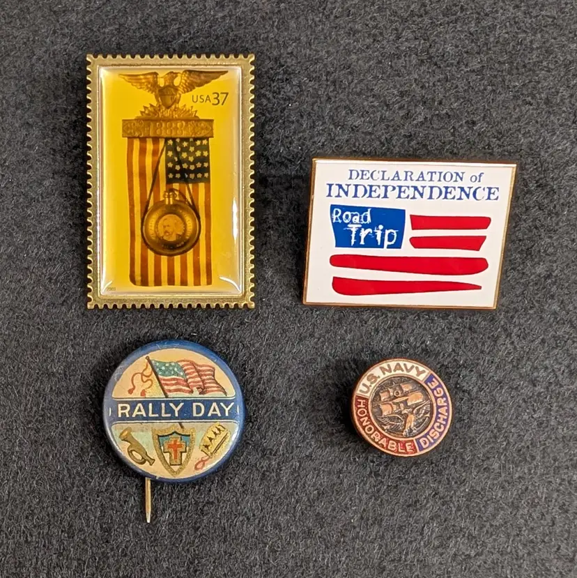 Lot of 4 Vintage American Flag Lapel Pins Button USA Patriotic Old Glory Postage