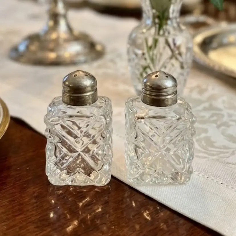 64. Godinger Mini Silver Art Co. Salt And Pepper Shakers Set