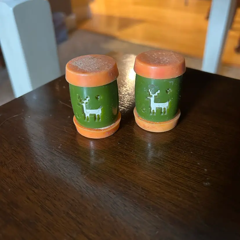 Deer Shakers