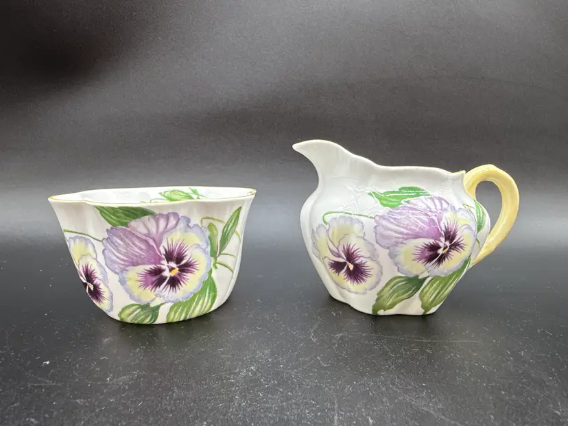 Vtg Shelley England Dainty "Pansy" Creamer & Open Sugar #13823 Fine Bone China