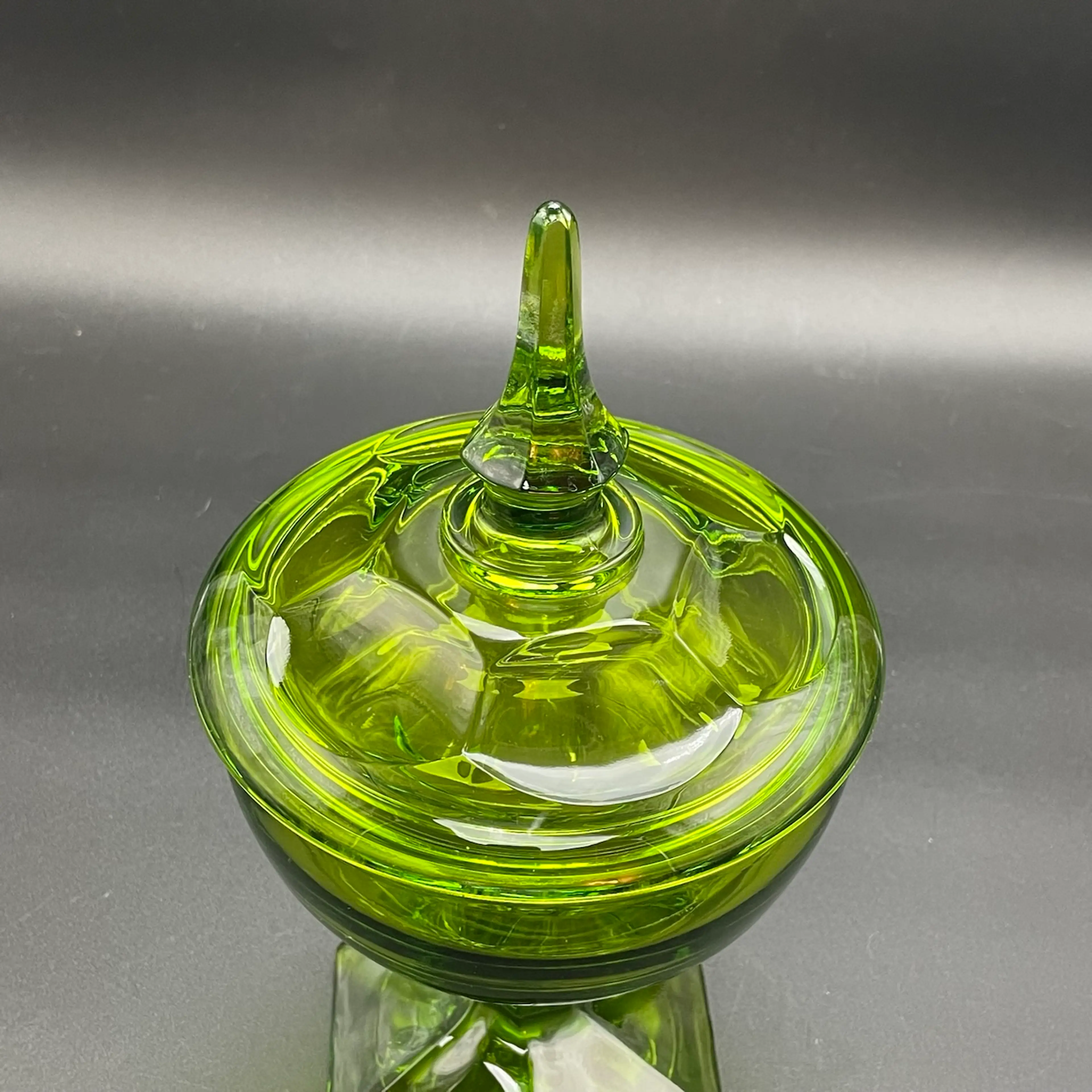 Image 4 of 12