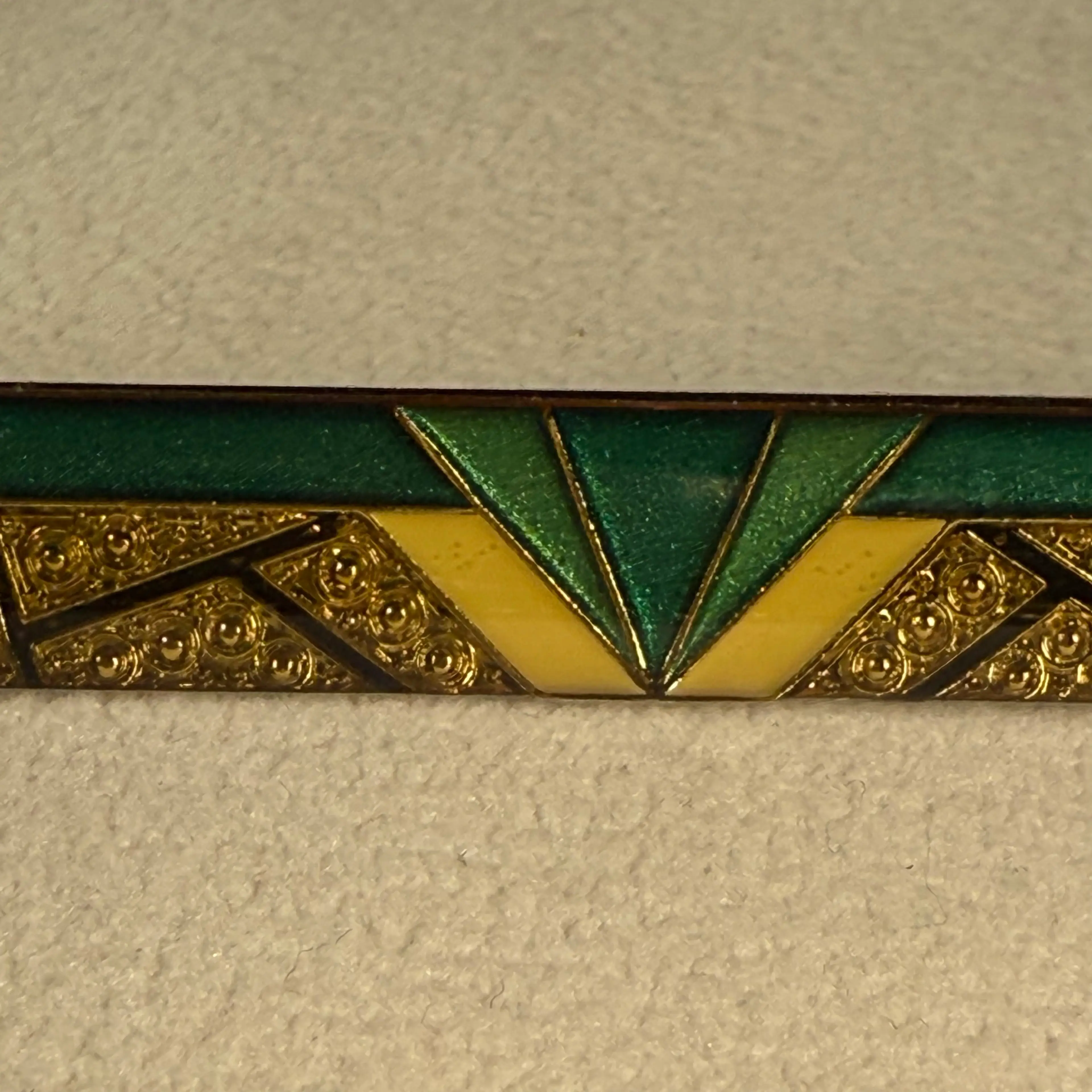 Image 4 of 6