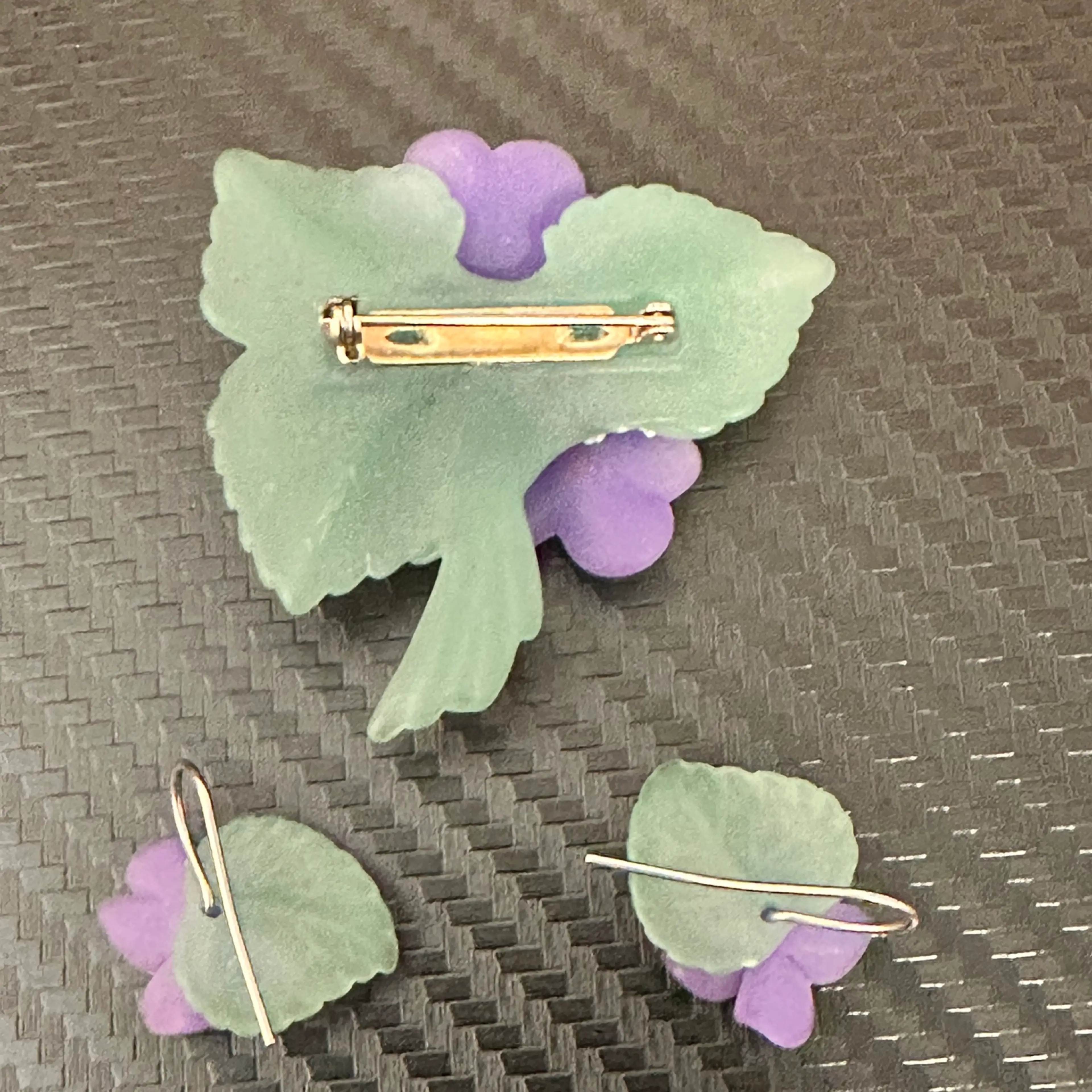 Image 2 of 4