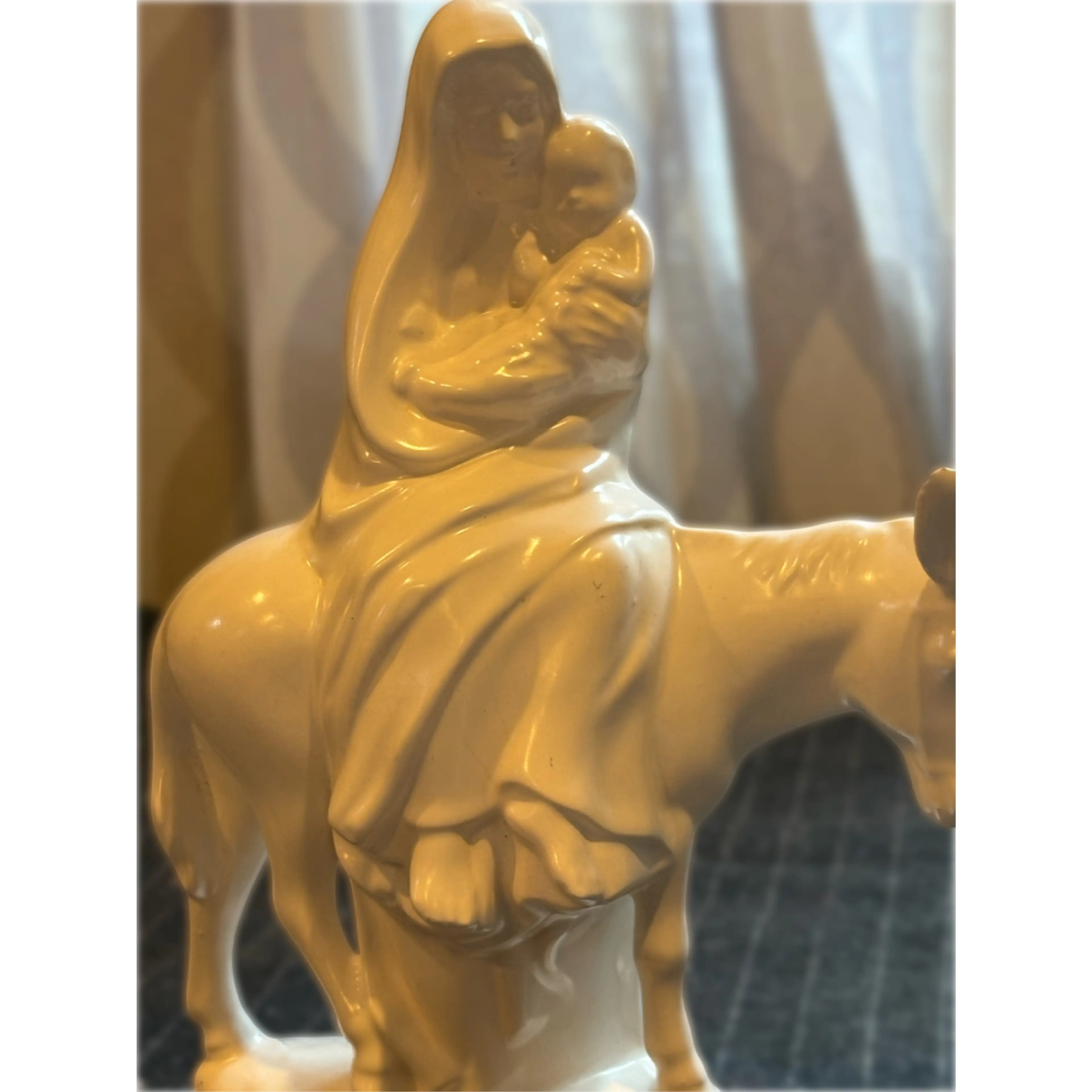 Image 2 of 9