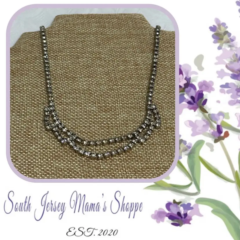 Vintage Silver Tone Scallop Like Design Rhinestone Choker Necklace (106)