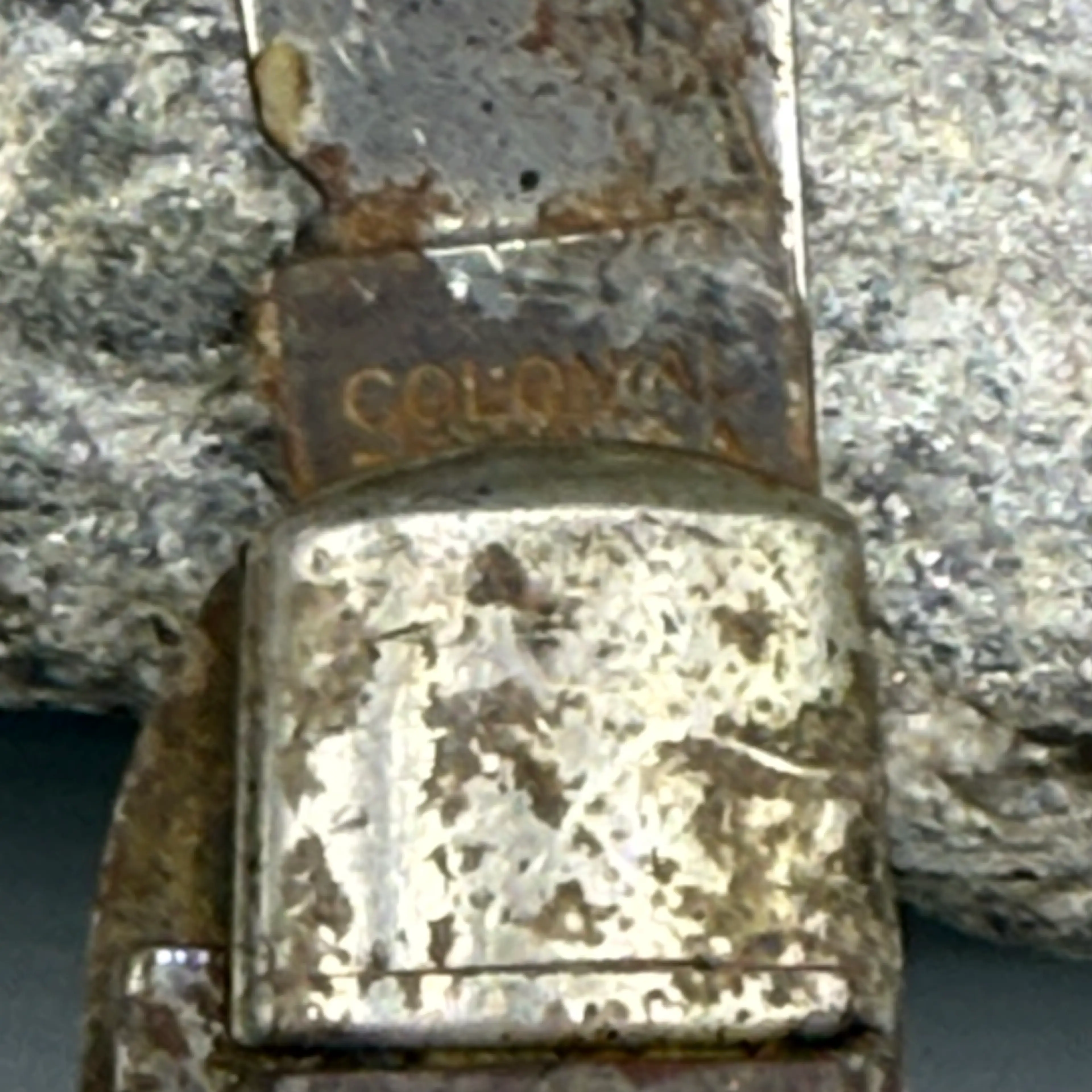 Image 2 of 7
