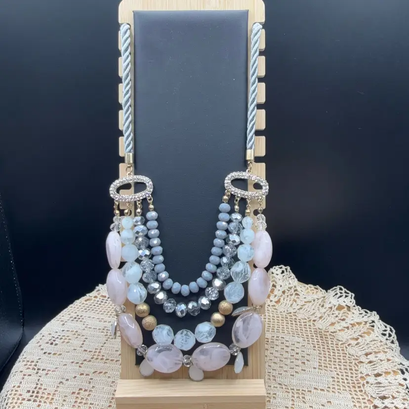 🐞Vtg Signed LOFT 4-Strand Beaded Bib Statement Necklace Lobster Claw Clasp 7.5”