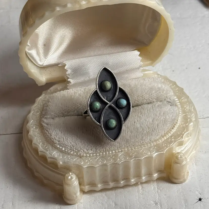 Sterling  Silver Turquoise Ring Sz 6