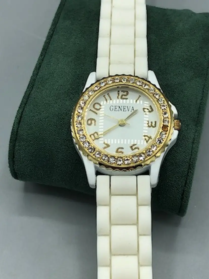 Geneva white silicone band watch