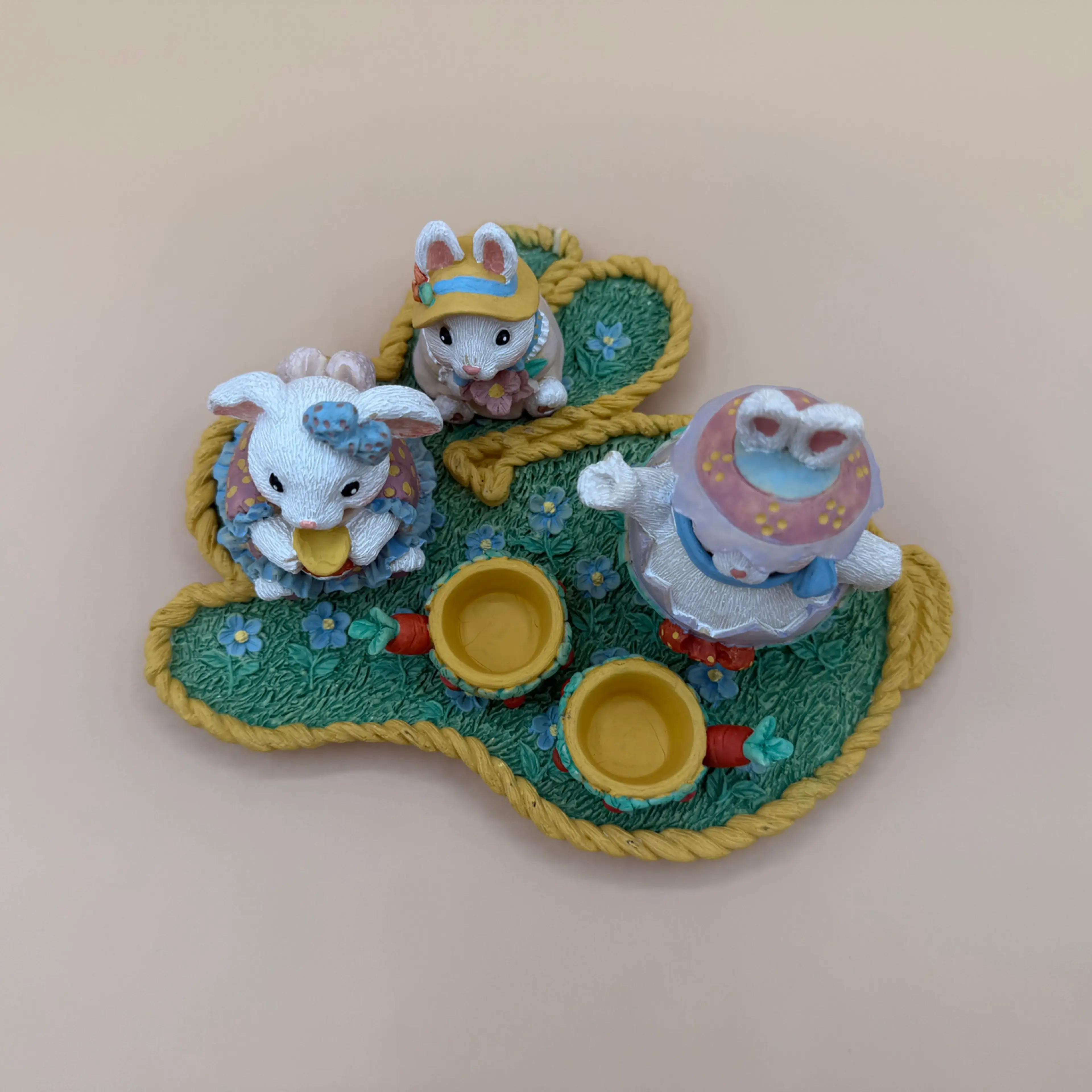 Image 2 of 4