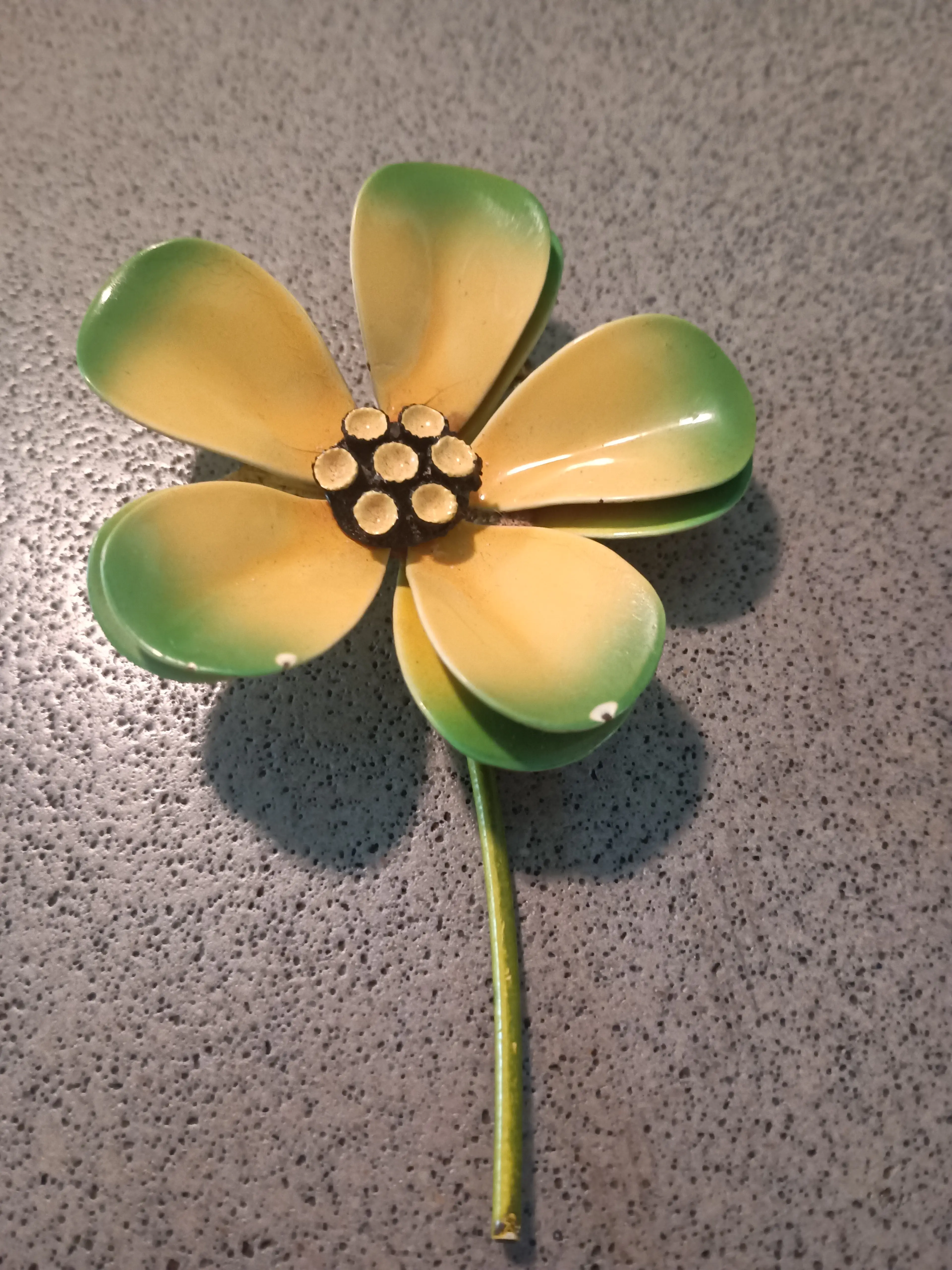 Image 3 of 6
