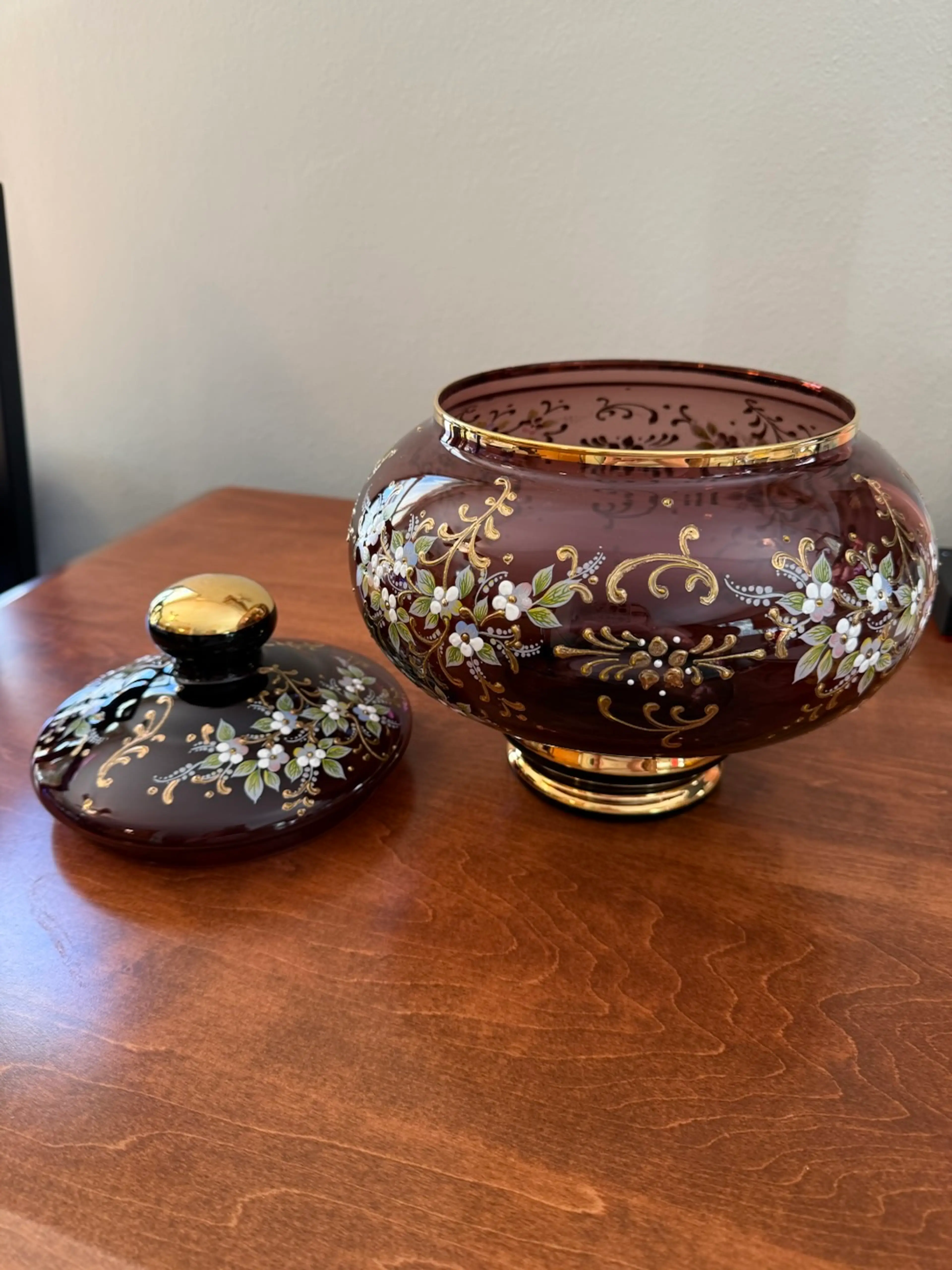 Image 4 of 7