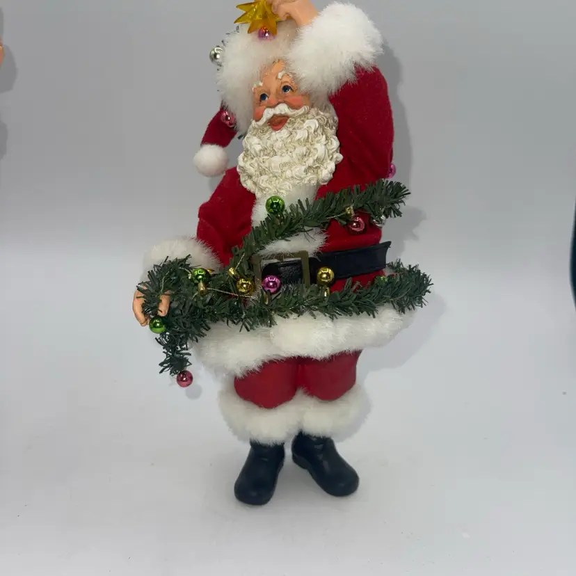 Clothtique Possible Dreams Santa Trimming Tree Starring Santa 2008  9”