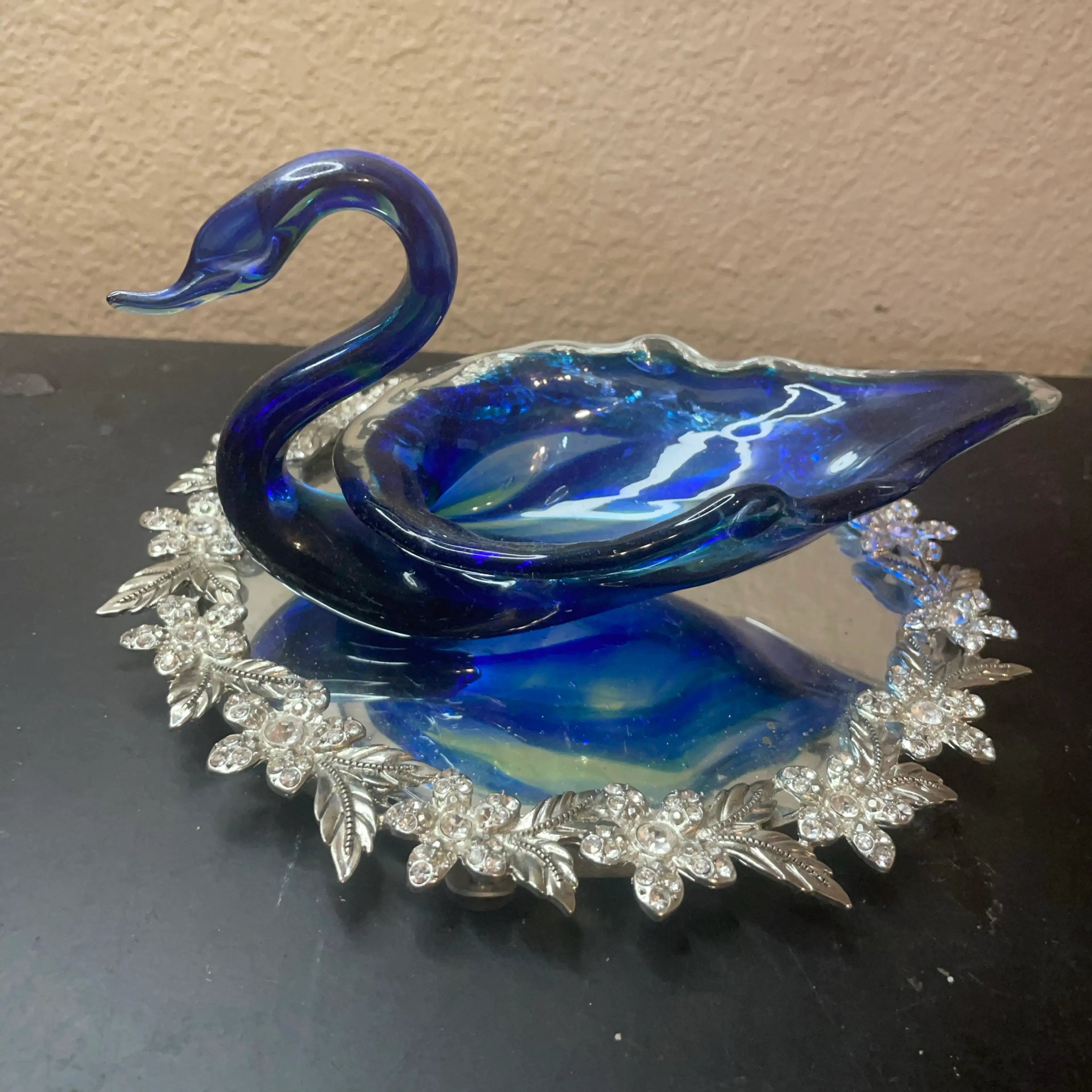 Image 4 of 5