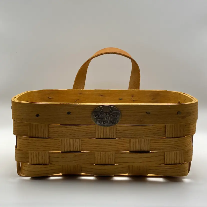 Peterboro Basket Co White Ash Woven Basket w/ Leather Handle 9.25” x 5.75” x 4”