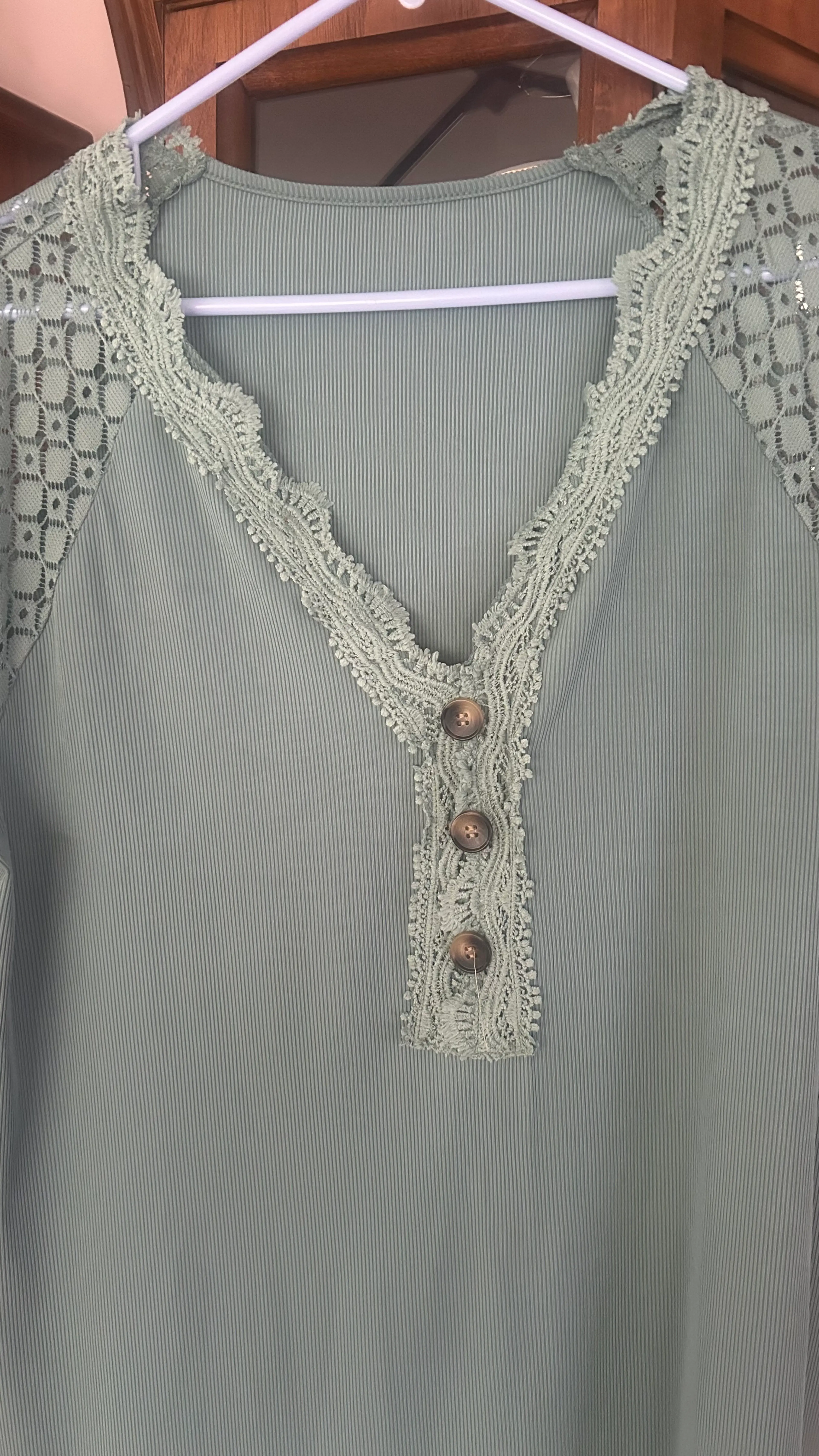 Image 2 of 2