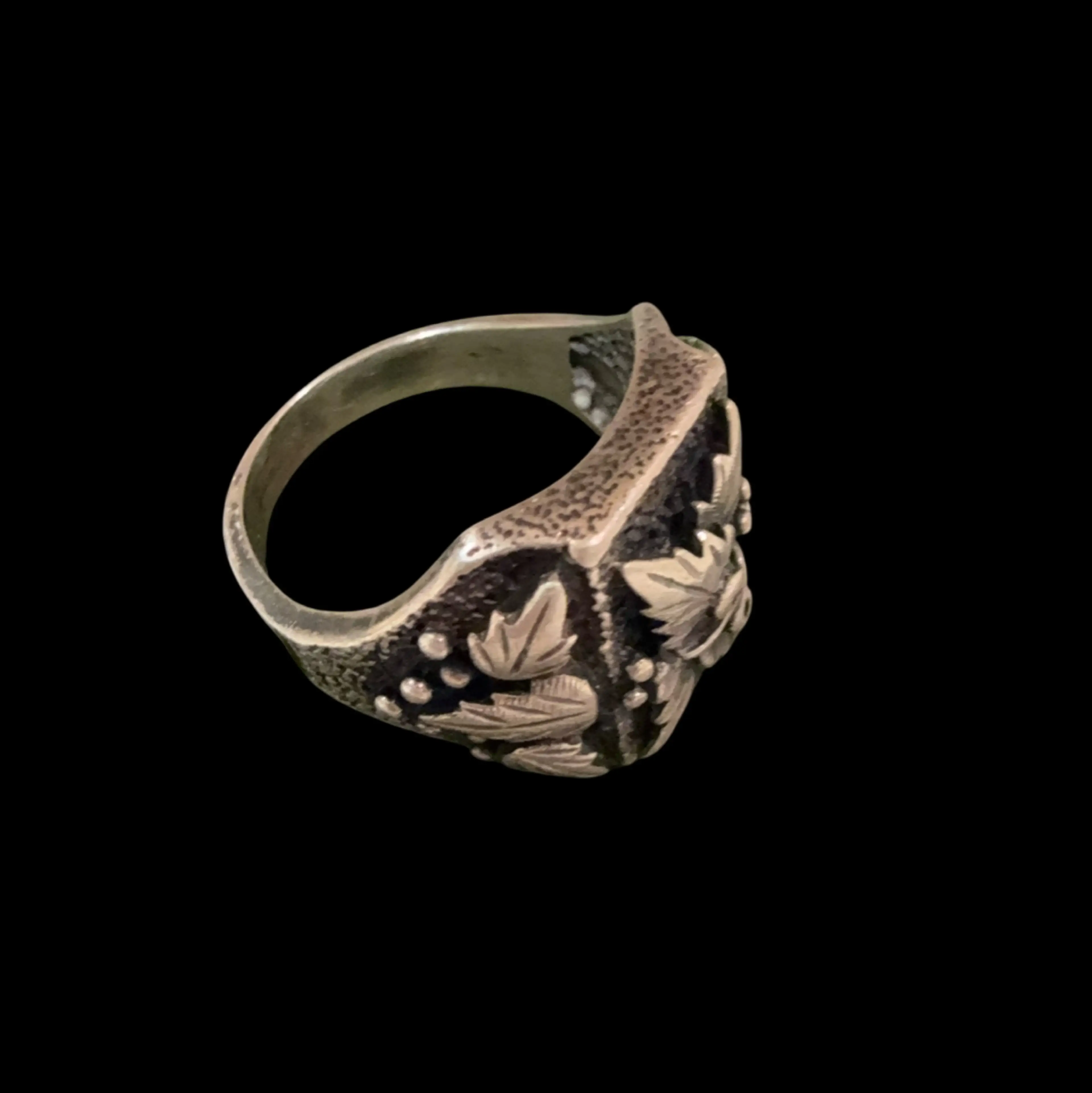 Image 3 of 6