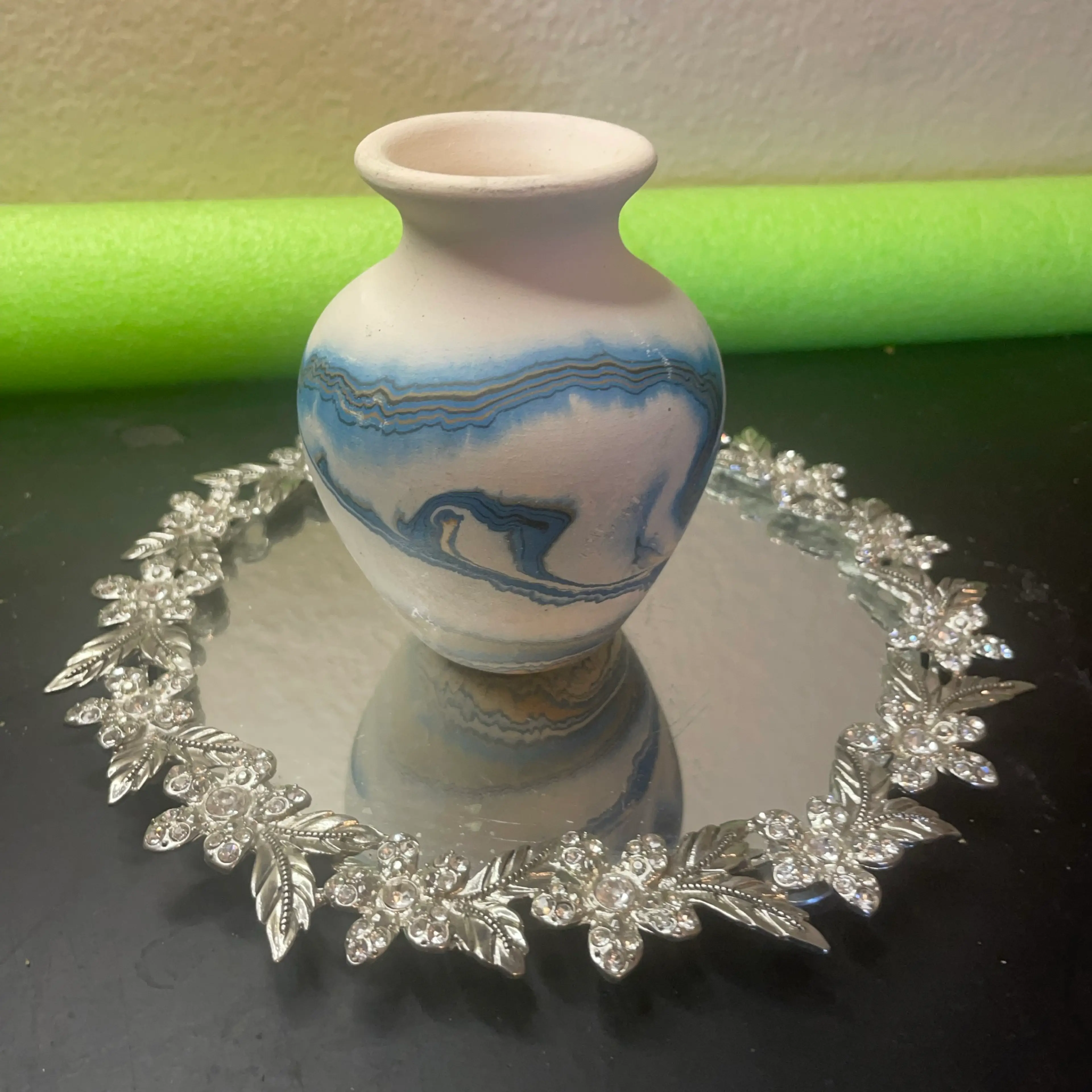 Image 3 of 6