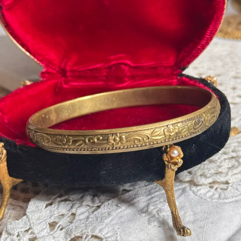 Vintage Ornate Brass Bangle