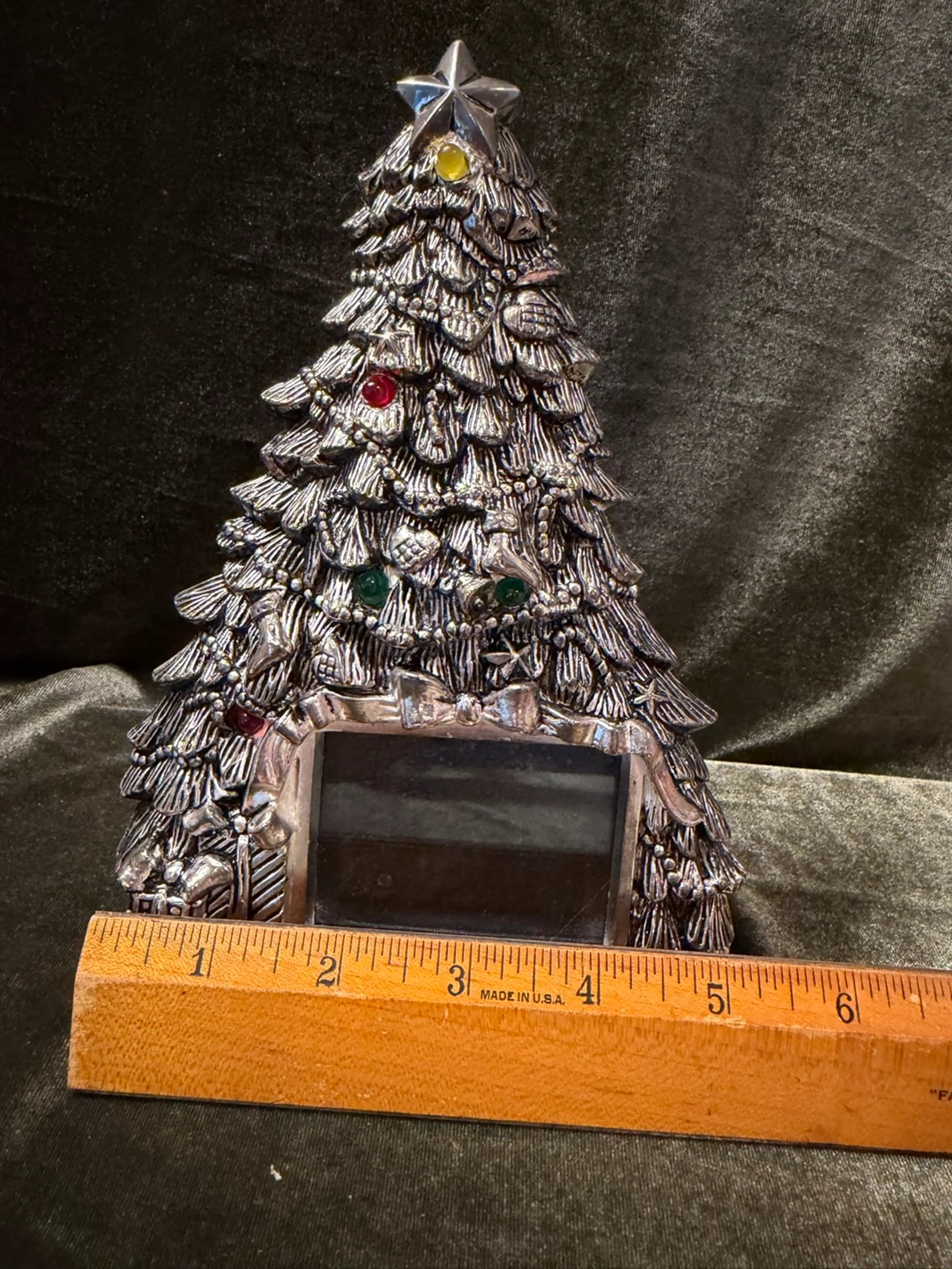 Image 4 of 6