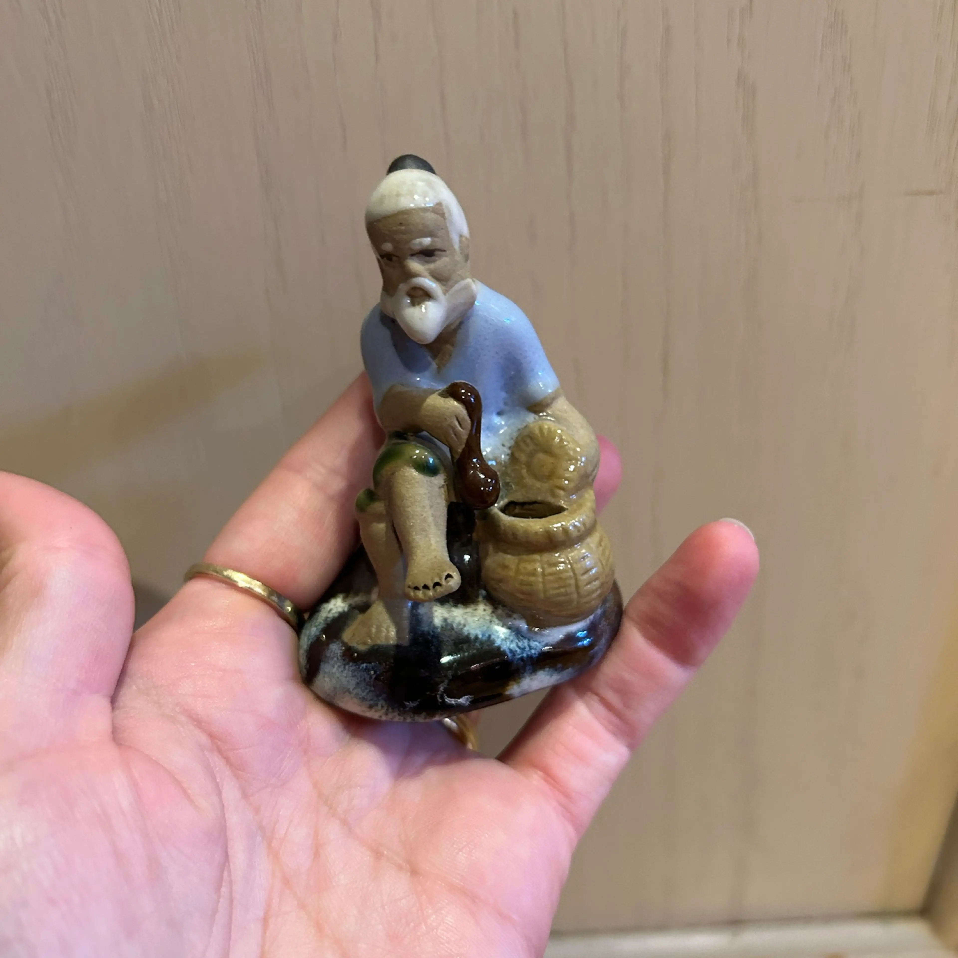 Image 1 of 5