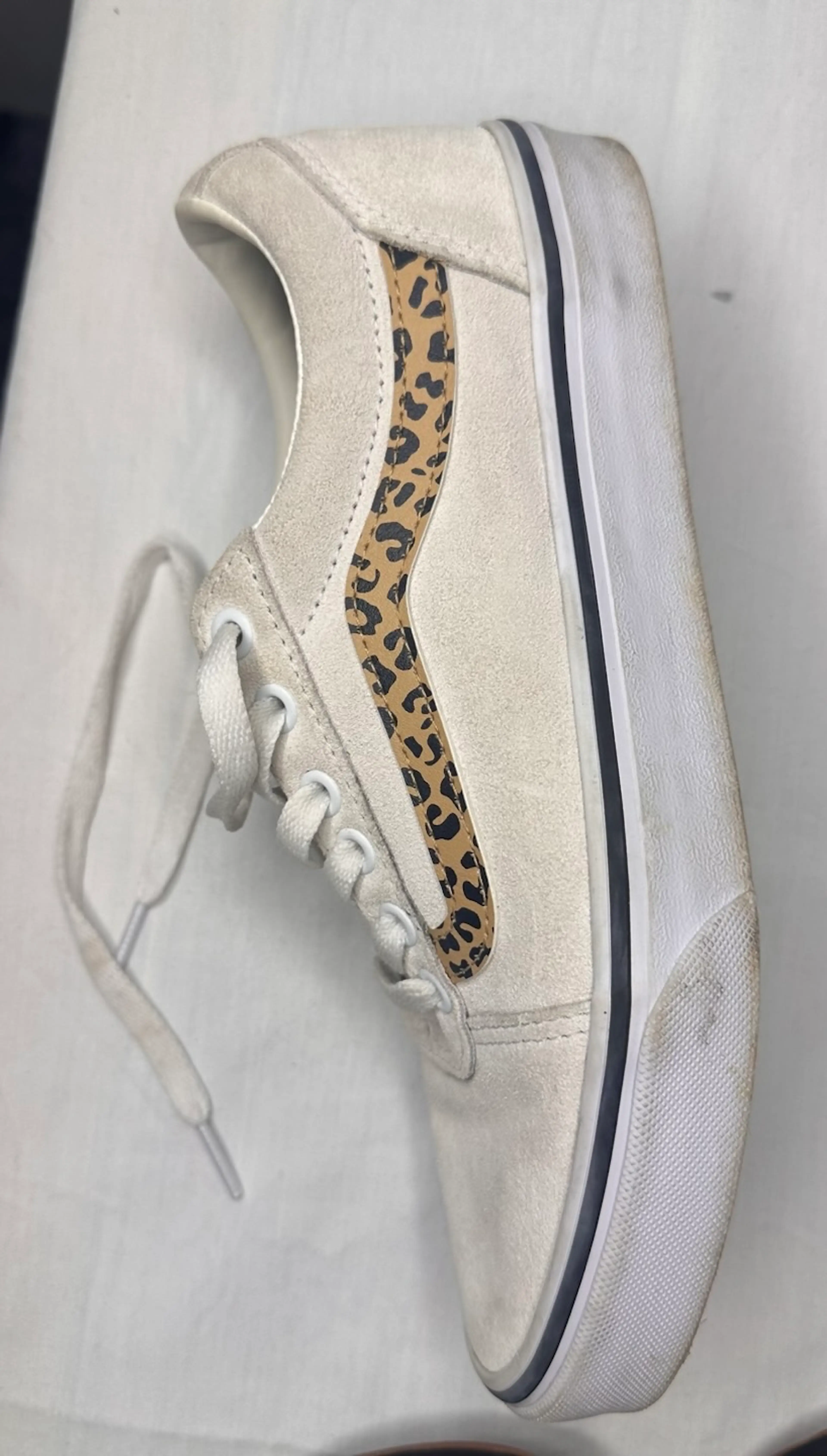Image 2 of 2