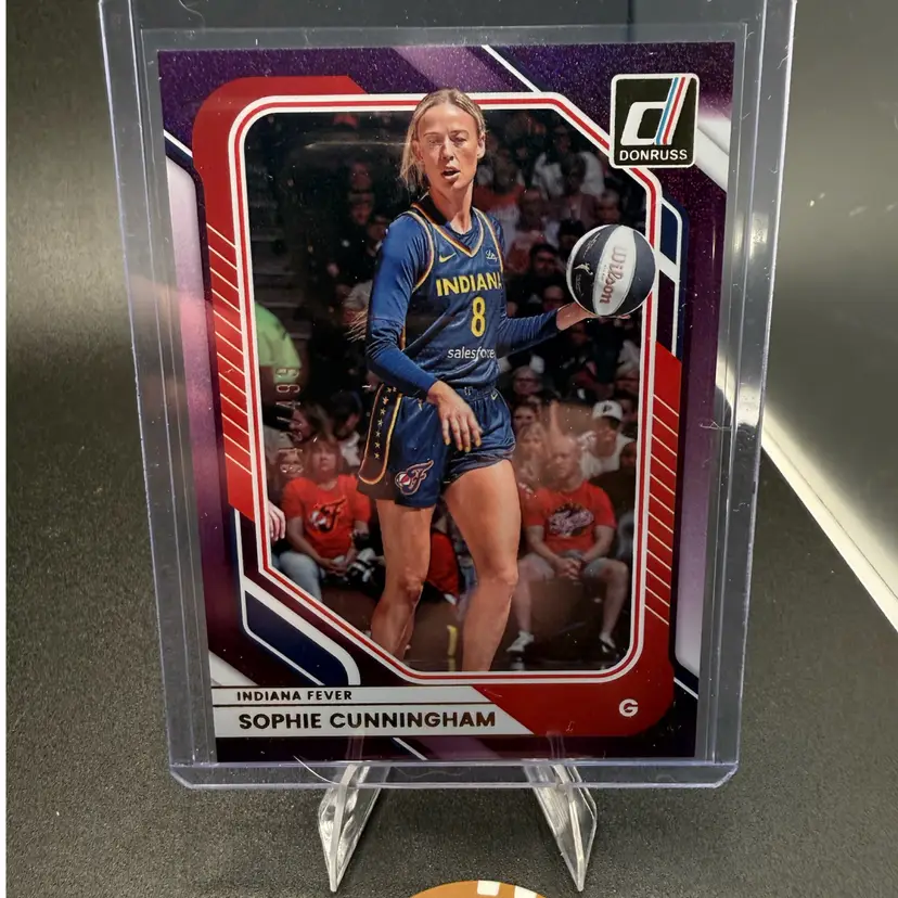Sophie Cunningham Shimmer #/499 2026 WNBA Donruss Indiana Fever