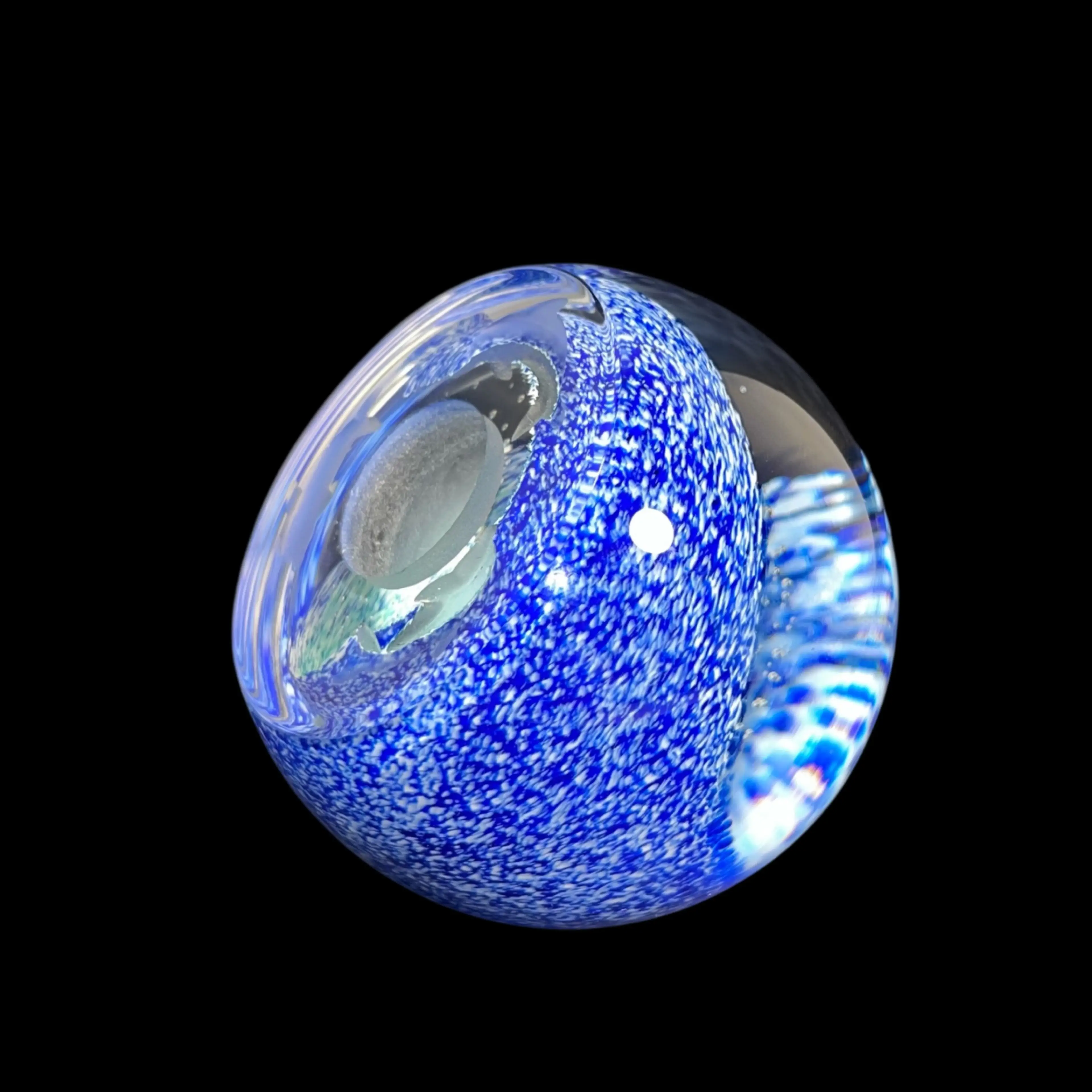 Image 2 of 10