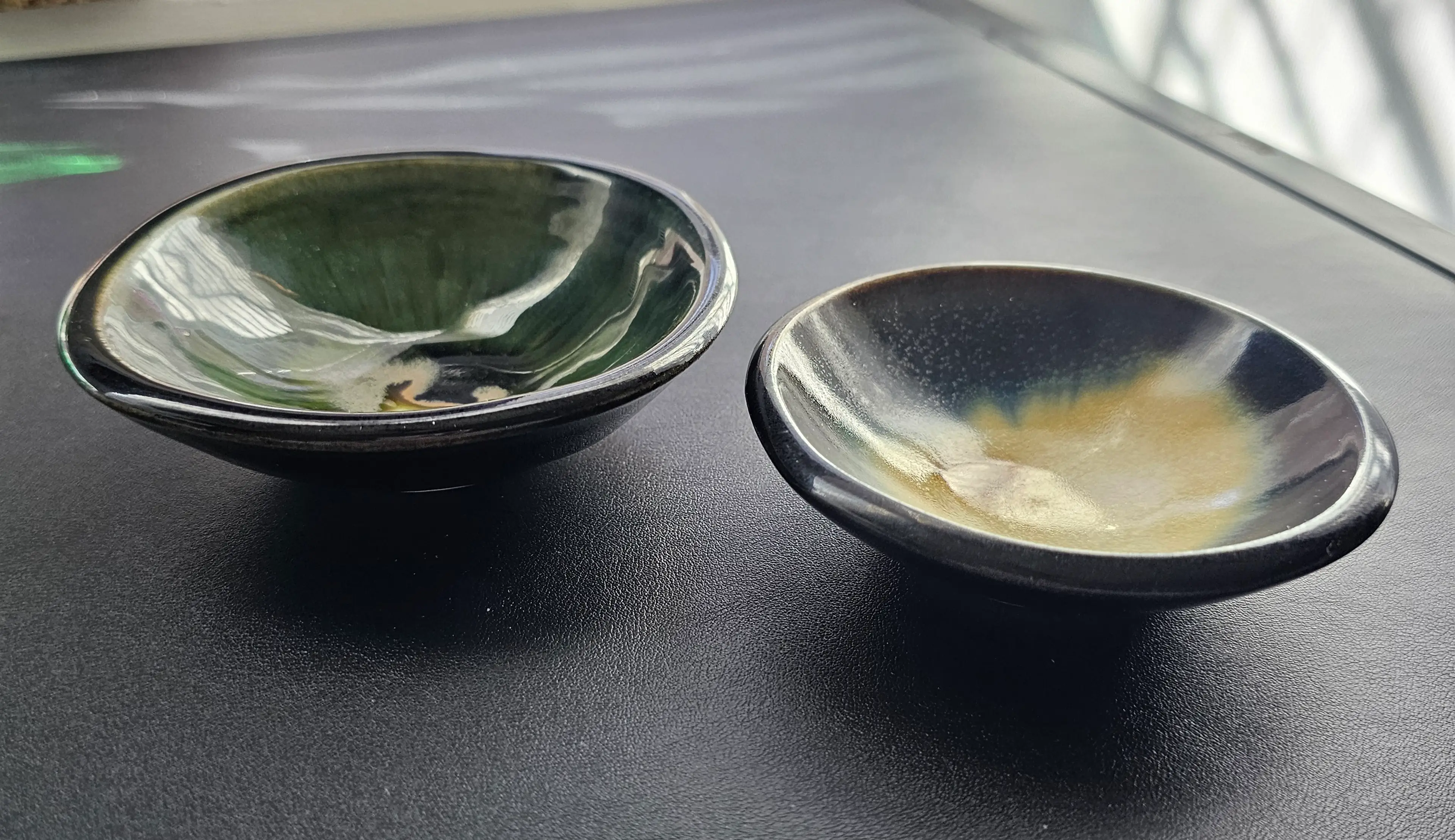 Image 2 of 7