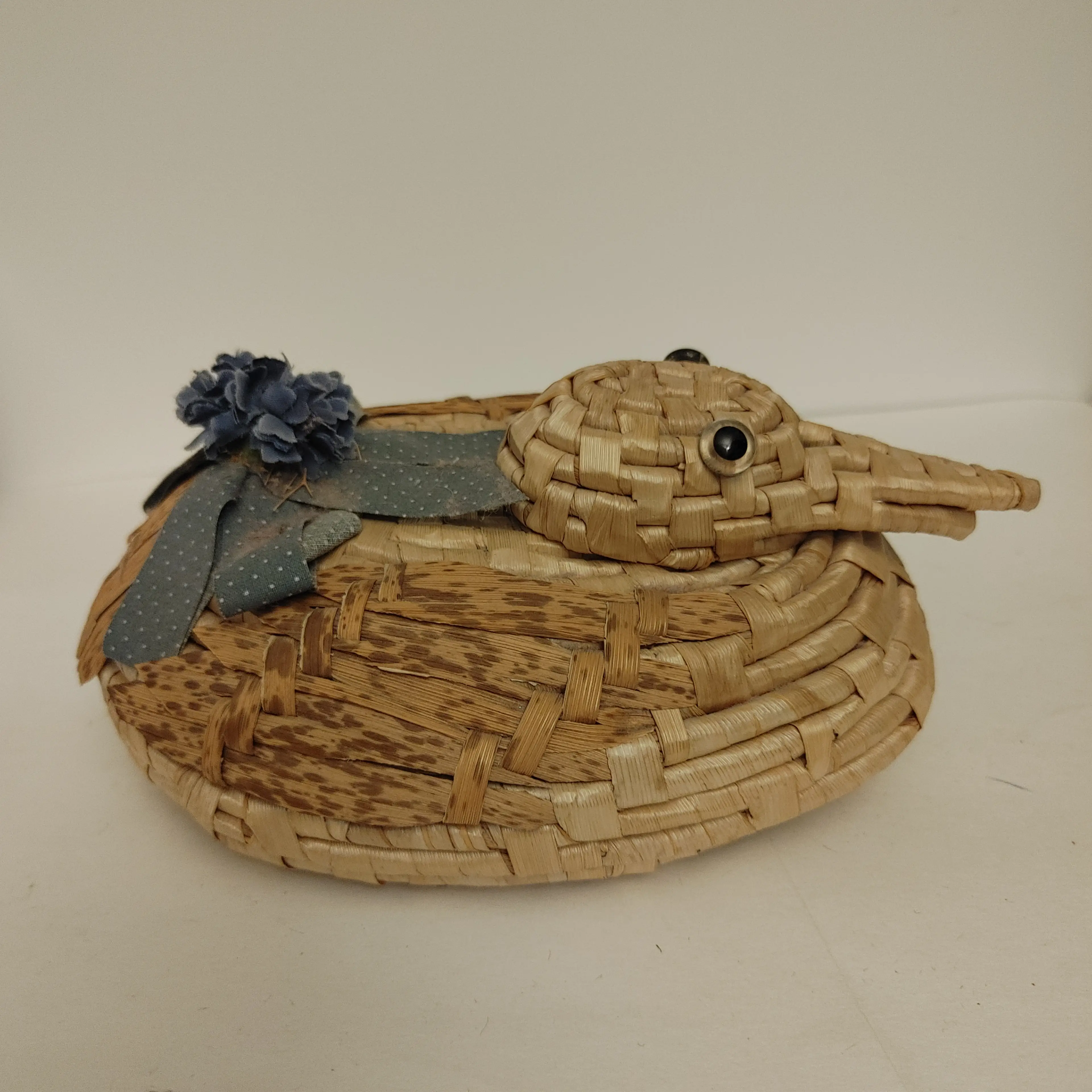 Image 2 of 6