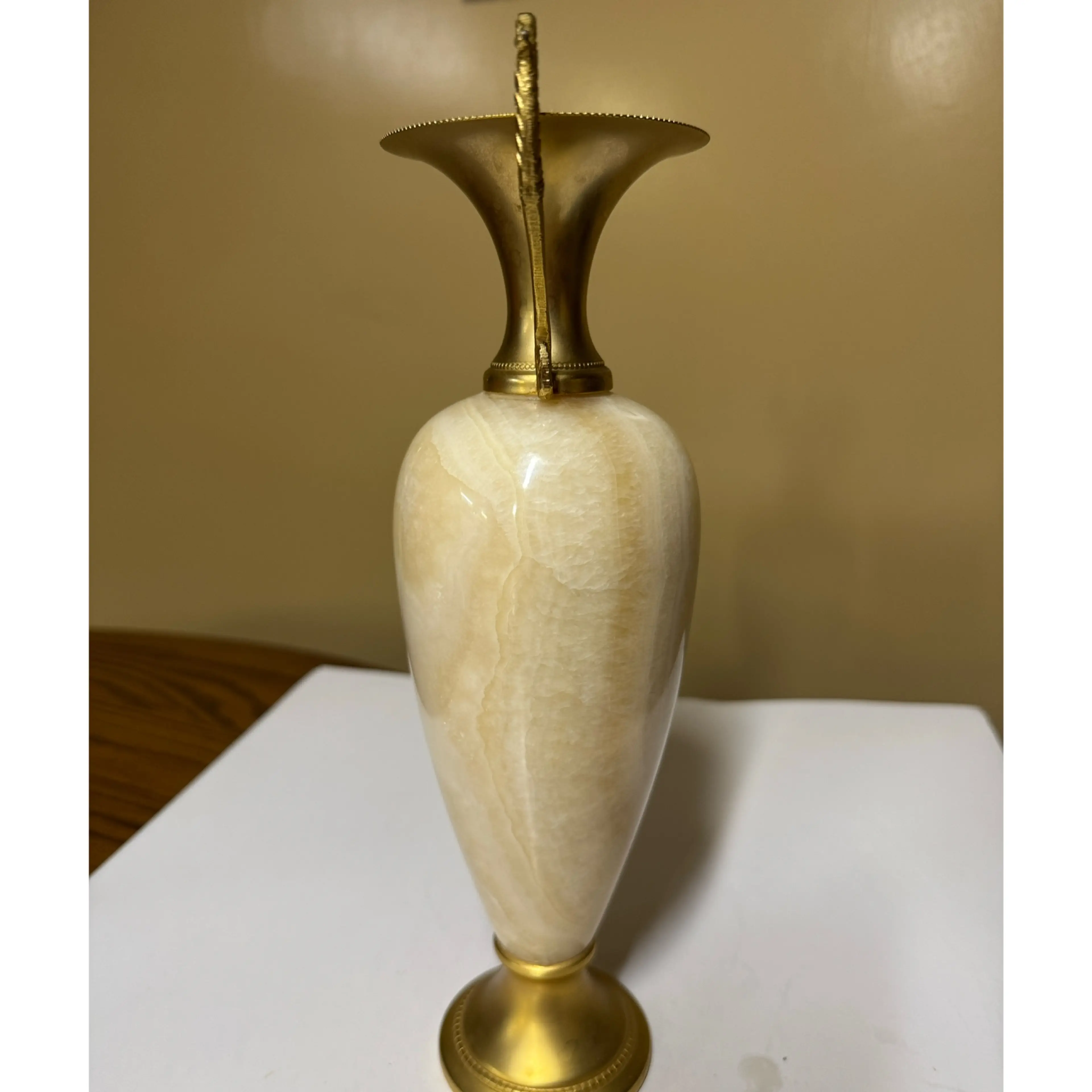 Image 4 of 8