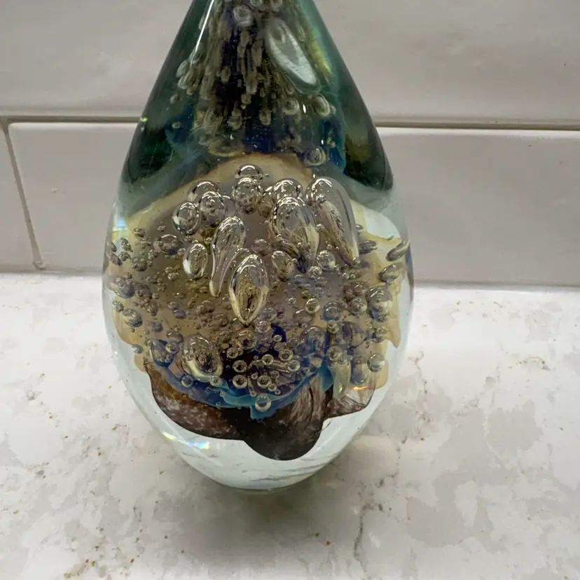 Robert Eickholt 2005 Signed Teardrop Paperweight Controlled Bubble Blue Green