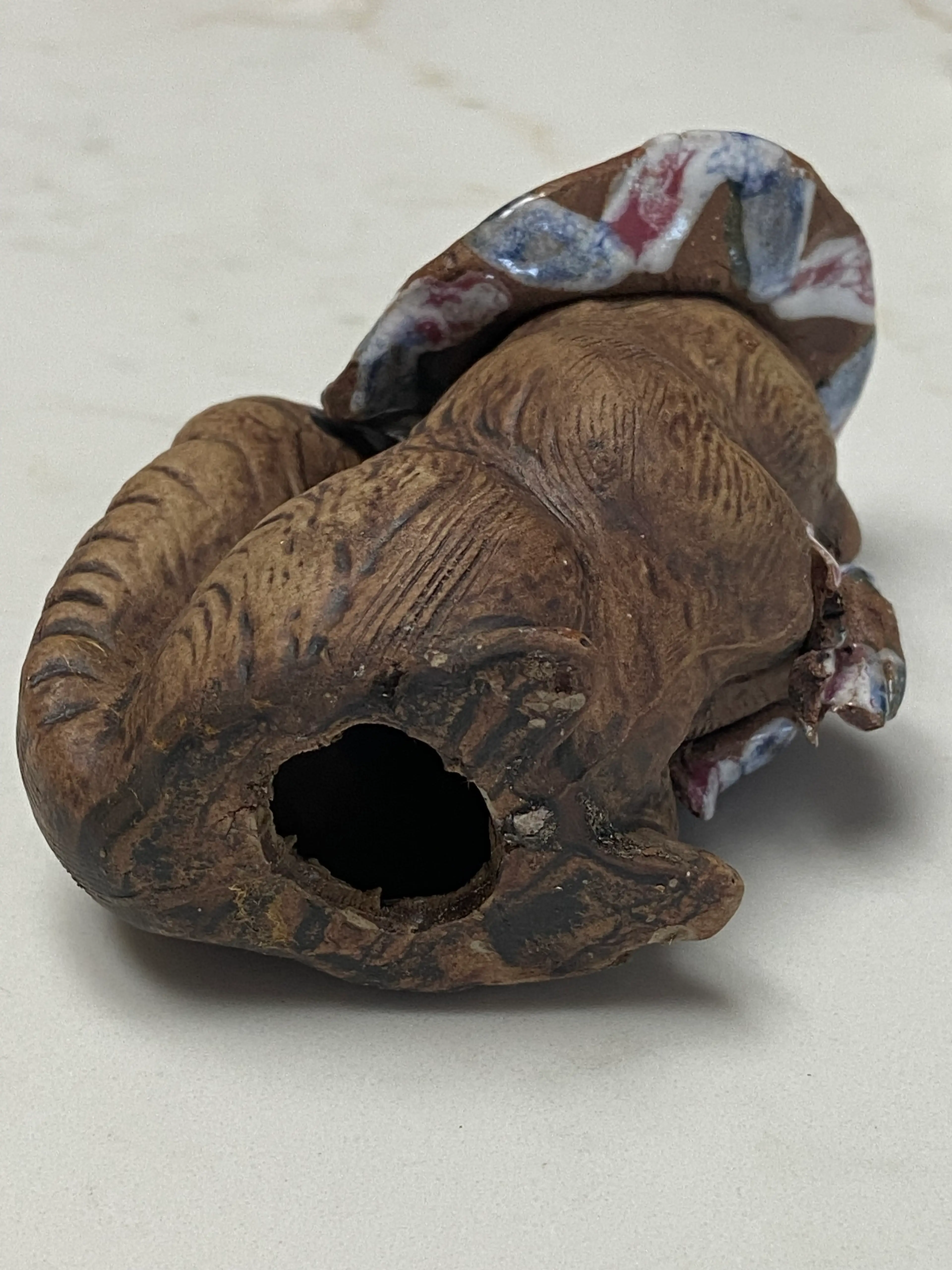 Image 2 of 7