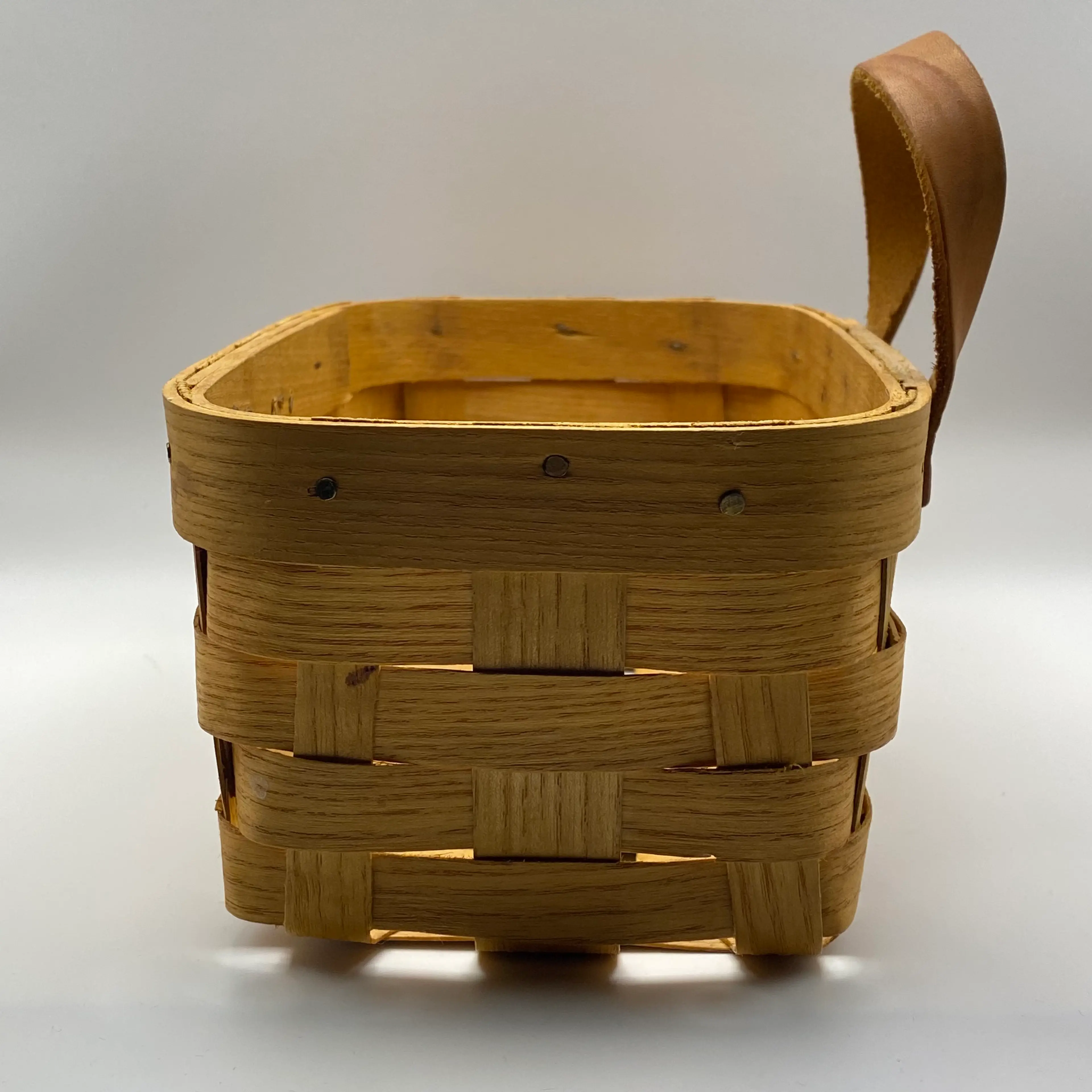 Image 2 of 6