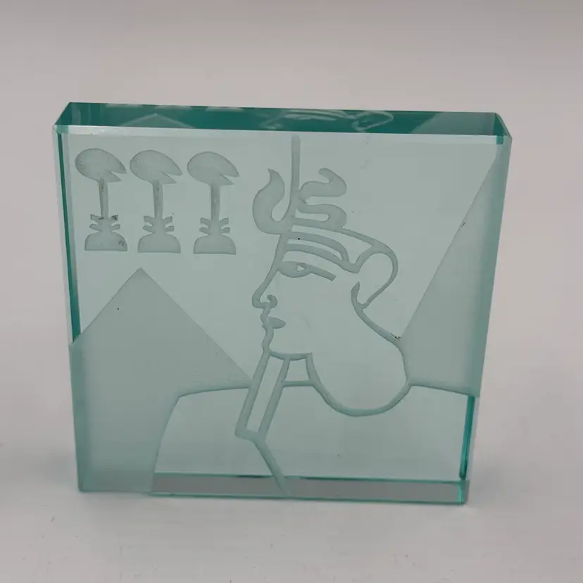 Limited Edition 5/1000  Musée du Louvre Paris Art Glass Block Egyptian Pharaoh