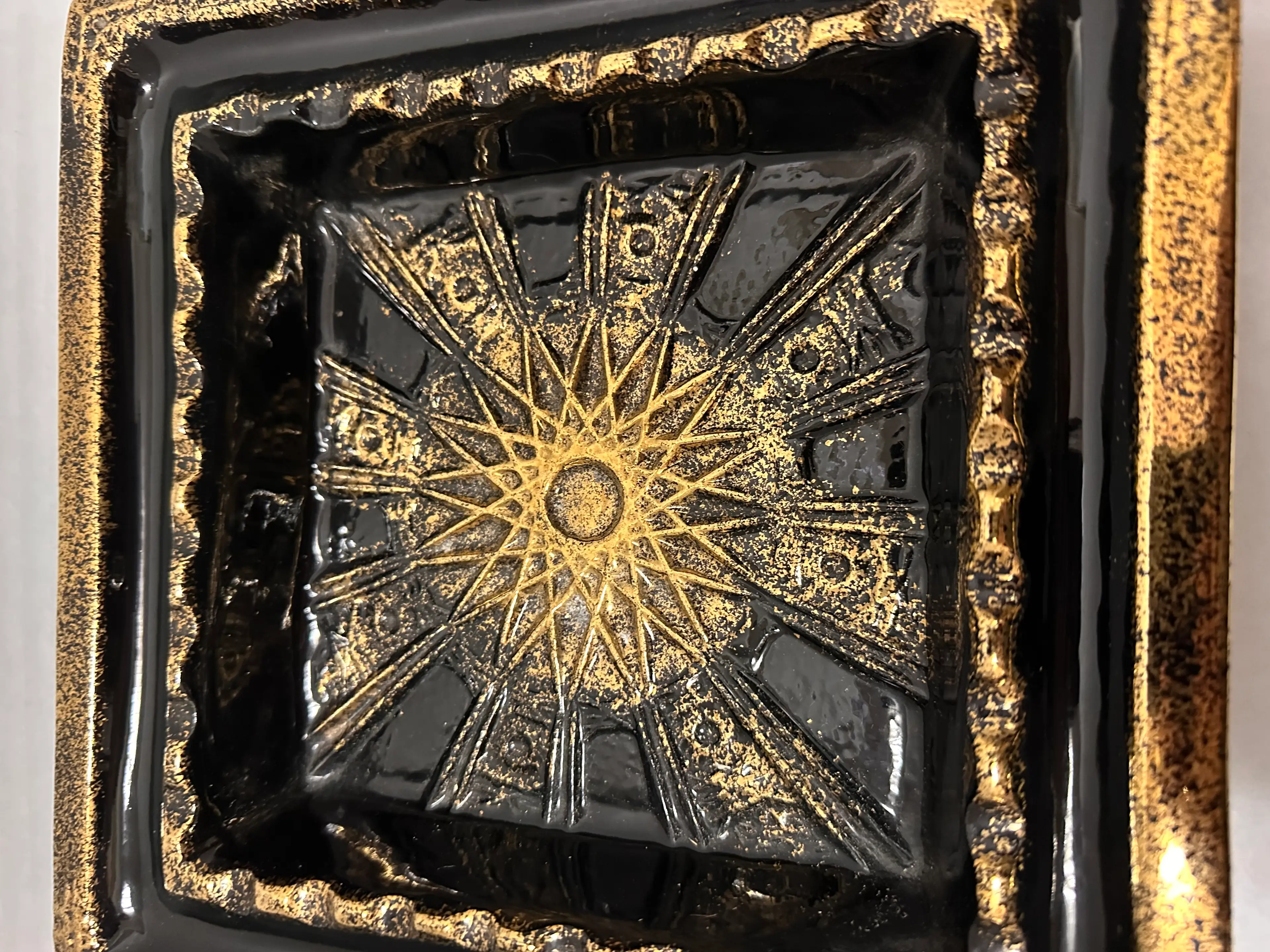 Image 3 of 7