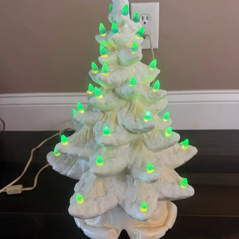 Vintage  Large 70s CERAMIC White Flocked CHRISTMAS TREE w/Stand & Music Box 17” Green Bulbs