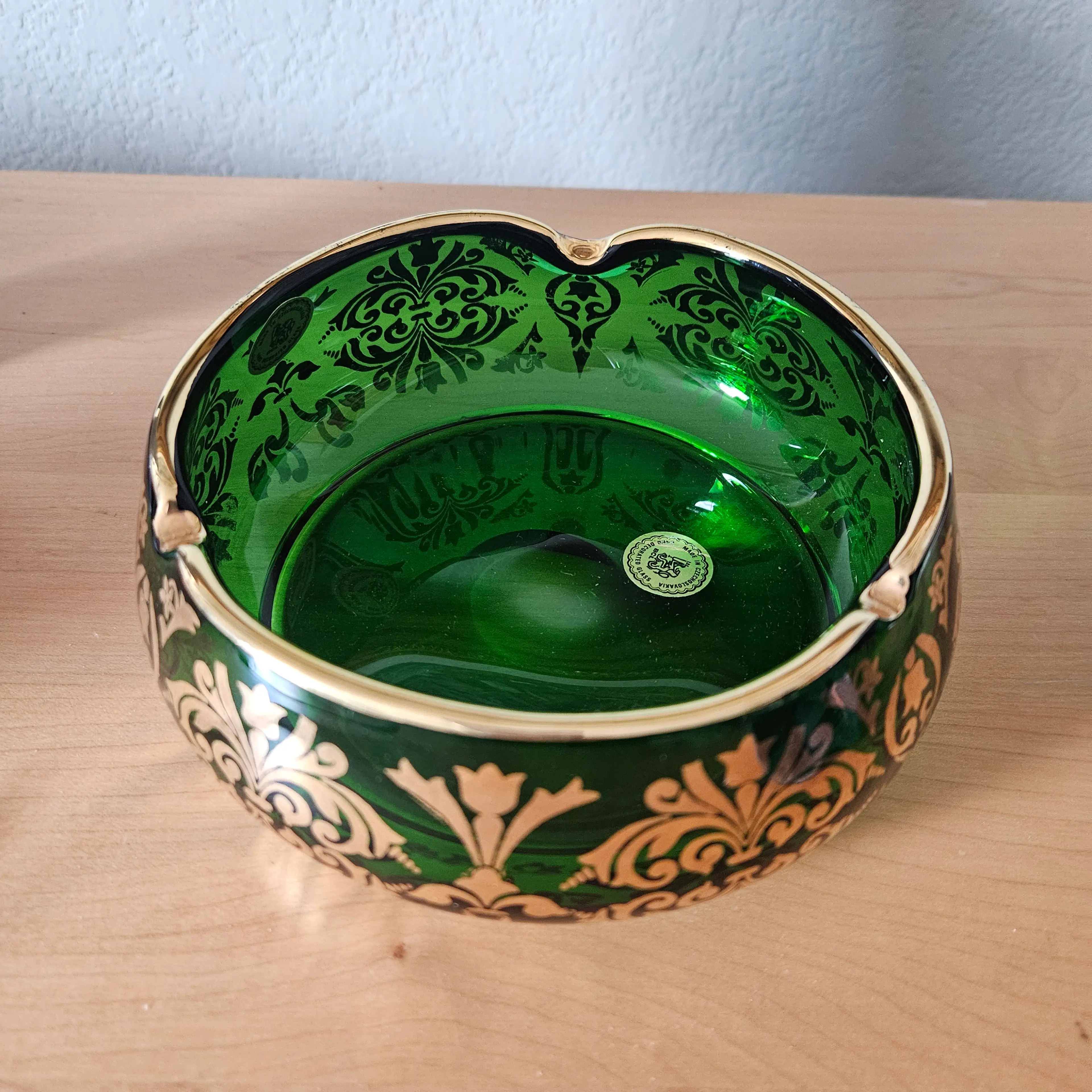 Image 2 of 6