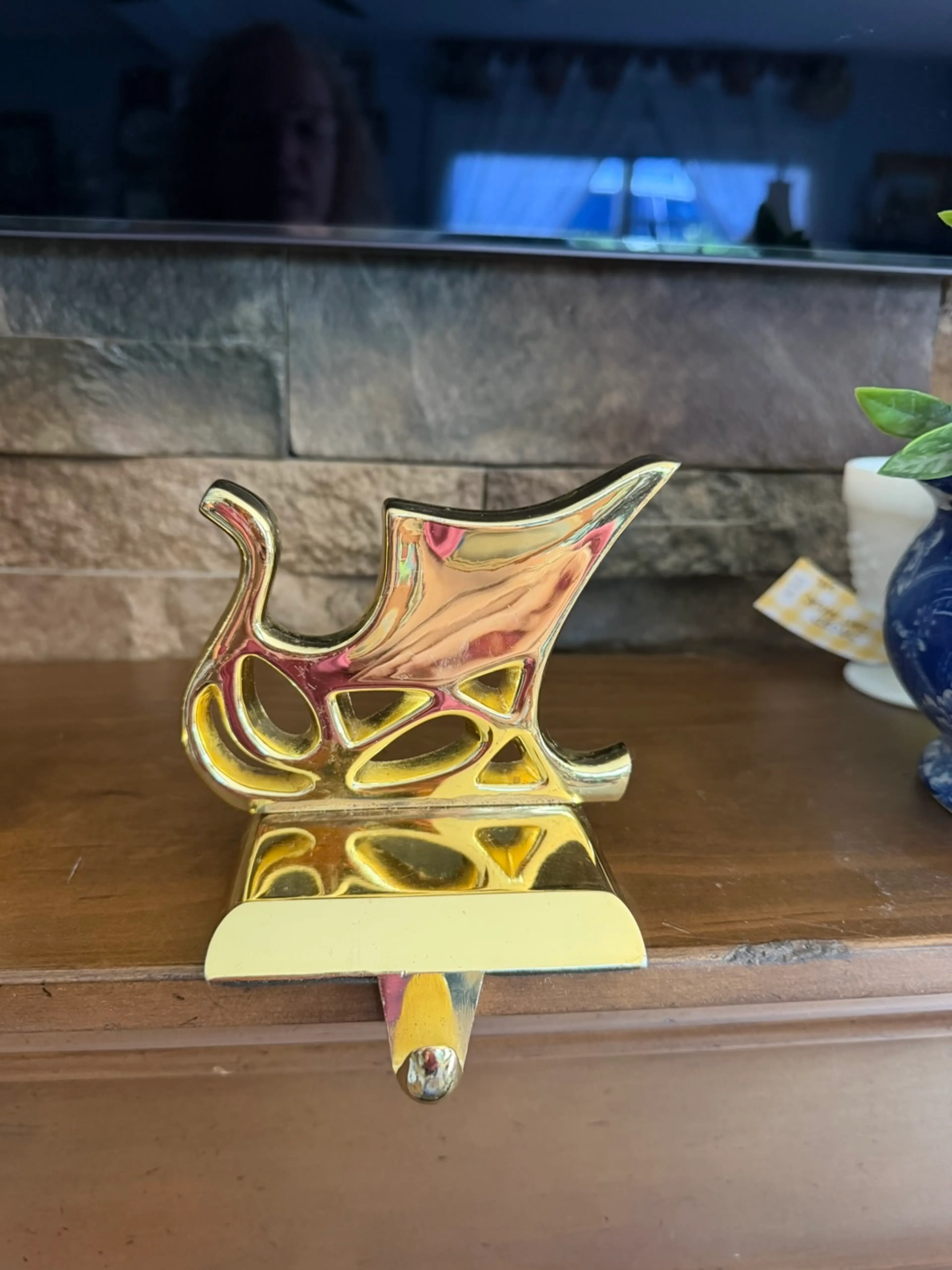 Image 2 of 5