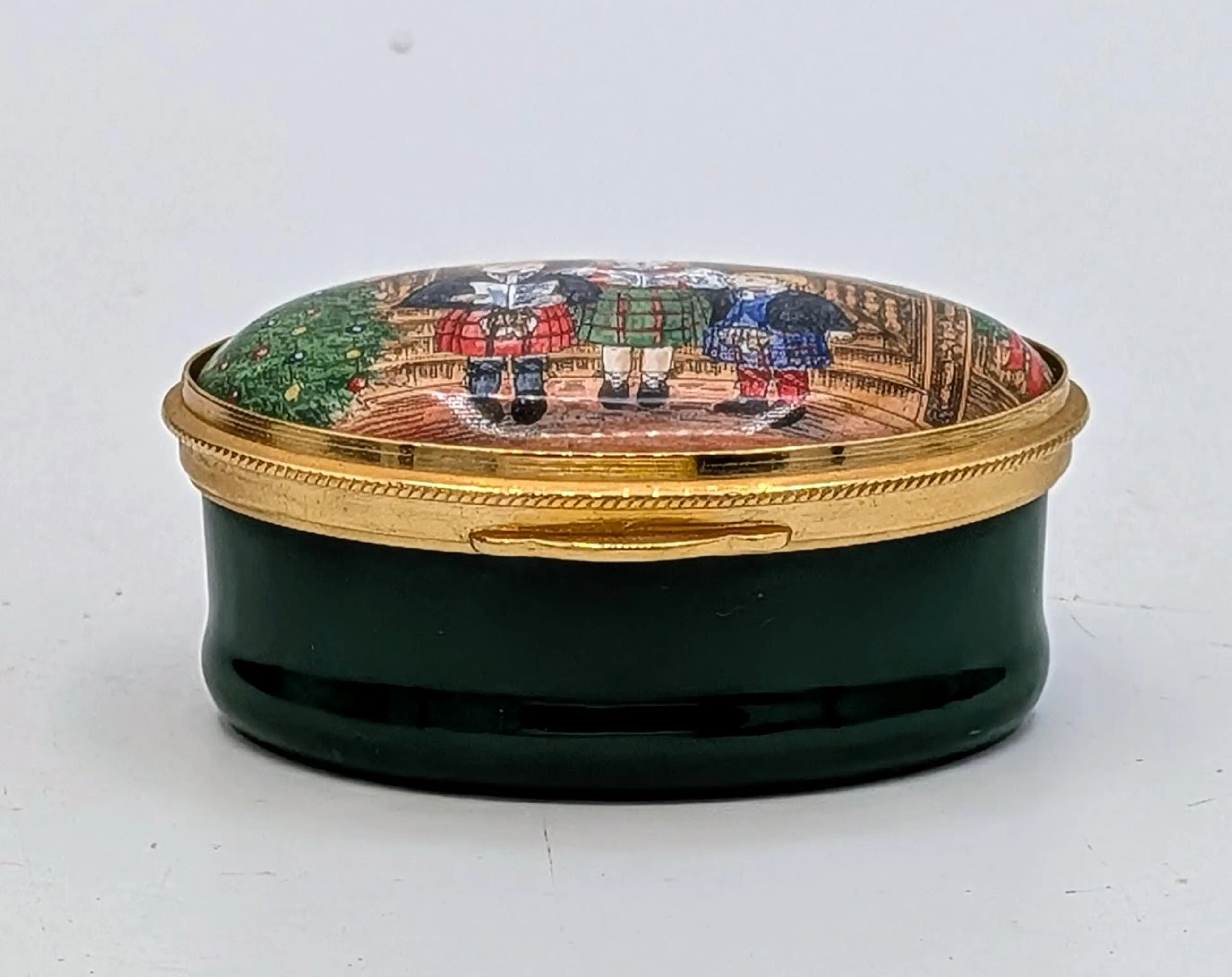 Image 2 of 10